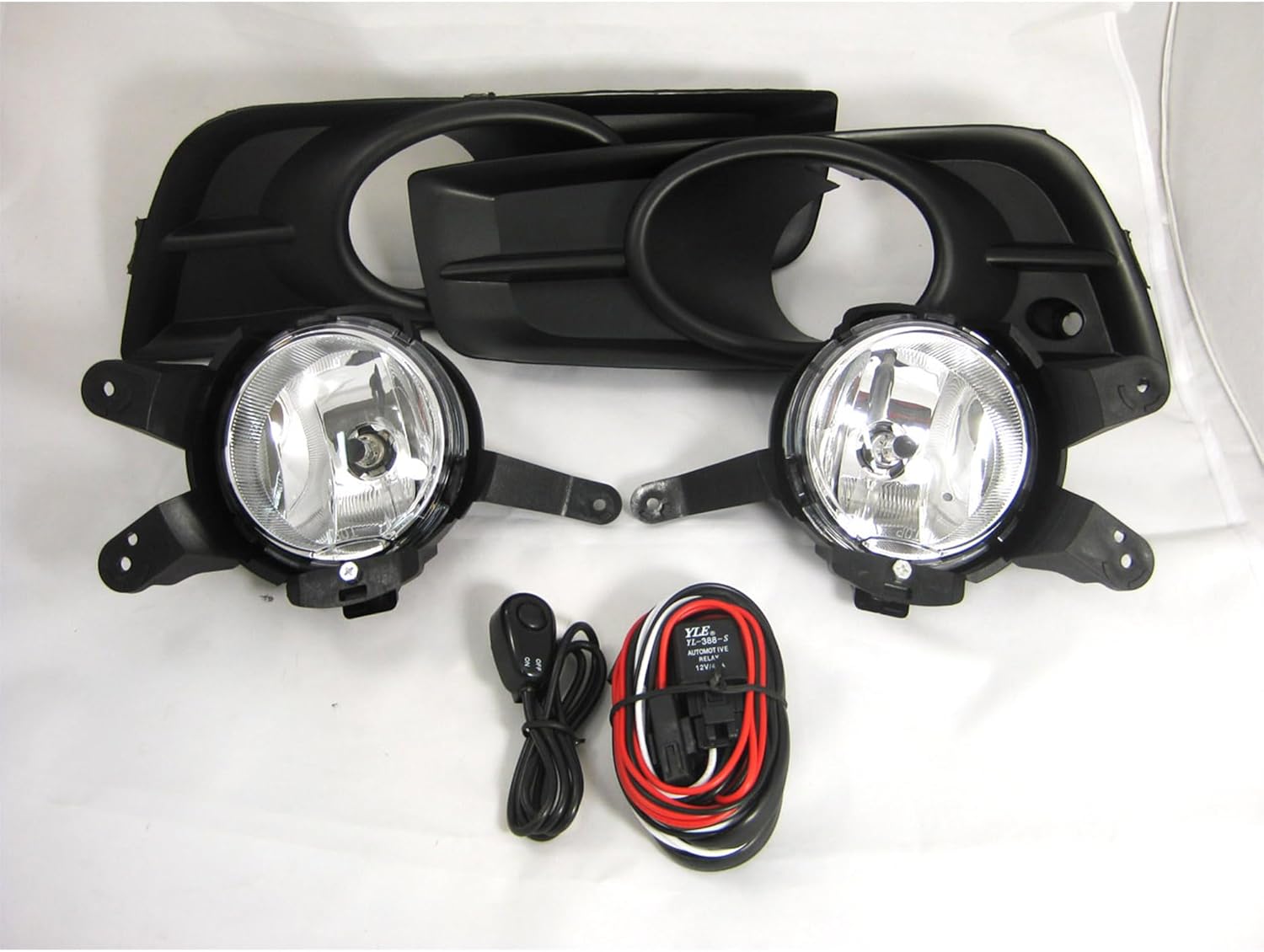 Black Horse Clear Plastic OEM Replica Fog Light with Wiring kit and a switch Compatible with 2011-2015 Chevrolet Cruze with Wiring kit and a switch