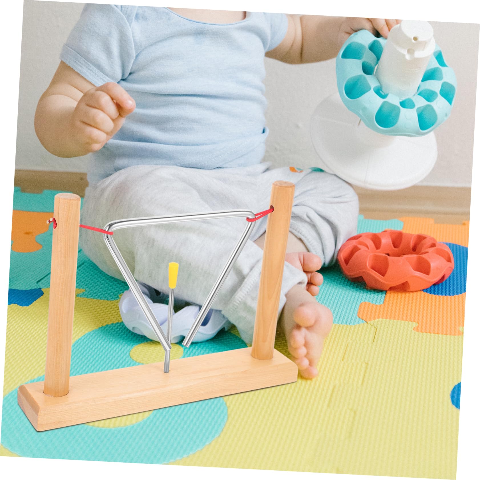 Metall Dreiecksglocke 2 Triangel Schlaginstrument mit Schlägeln | Holzständer, Beige Ausführung, Leicht und Tragbar, für Kinder 2 Stück, als Percussion Instrument
