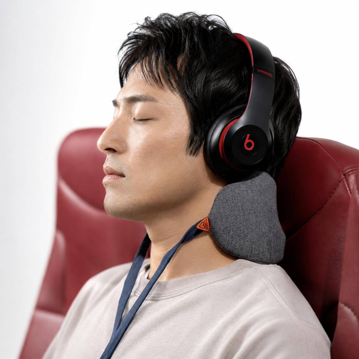 Amazon.co.jp: Suite Class Neck Pillow Portable Pillow Compact