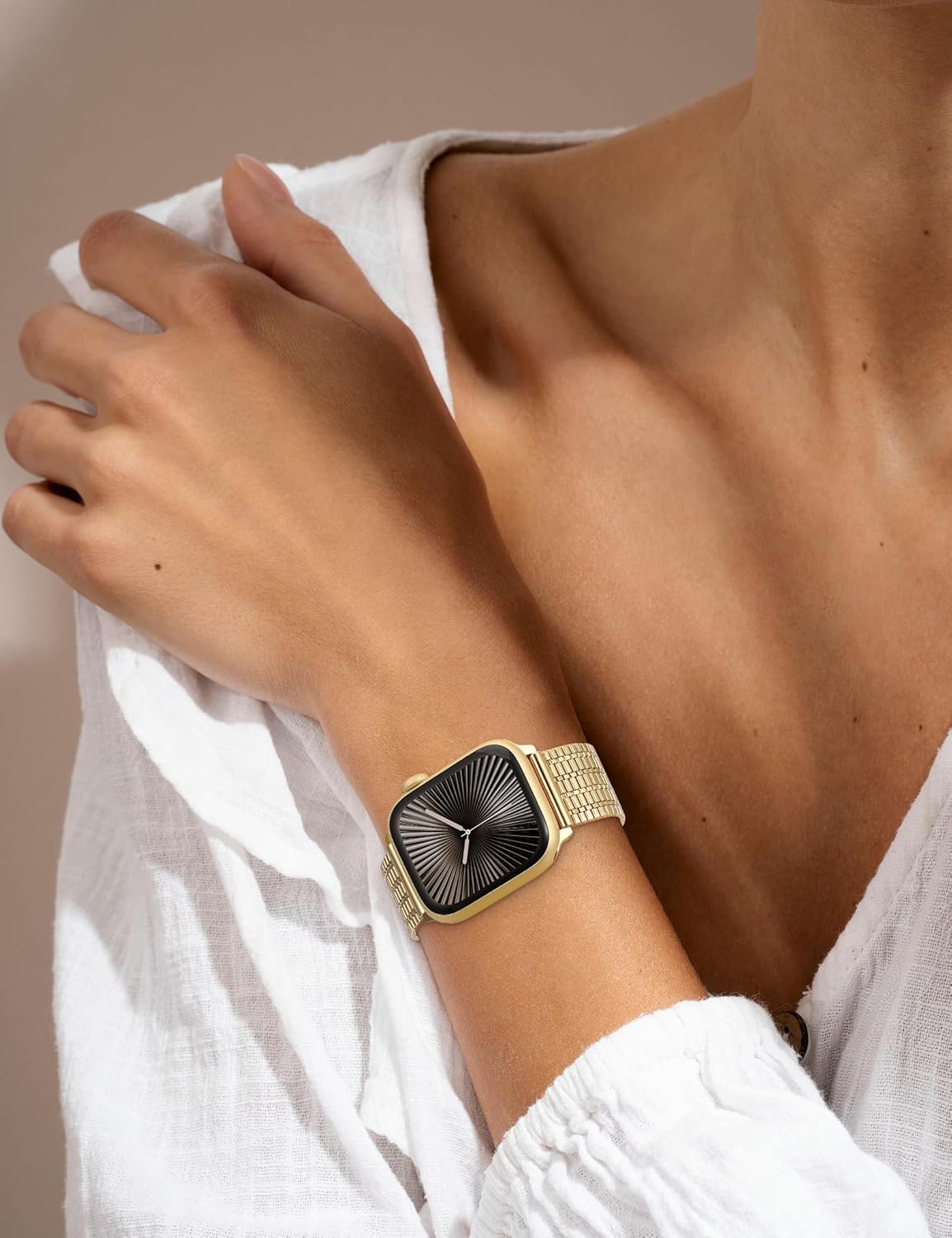 Moolia Stainless Steel Band Compatible with Apple Watch Strap 40/42/41/38/44/46/45/49mm Women, Dressy Fancy Bracelet Metal Mesh Link Wristband for iWatch Series 11 10 9 8 7 6 5 4 3 SE/Ultra 3 2 1
