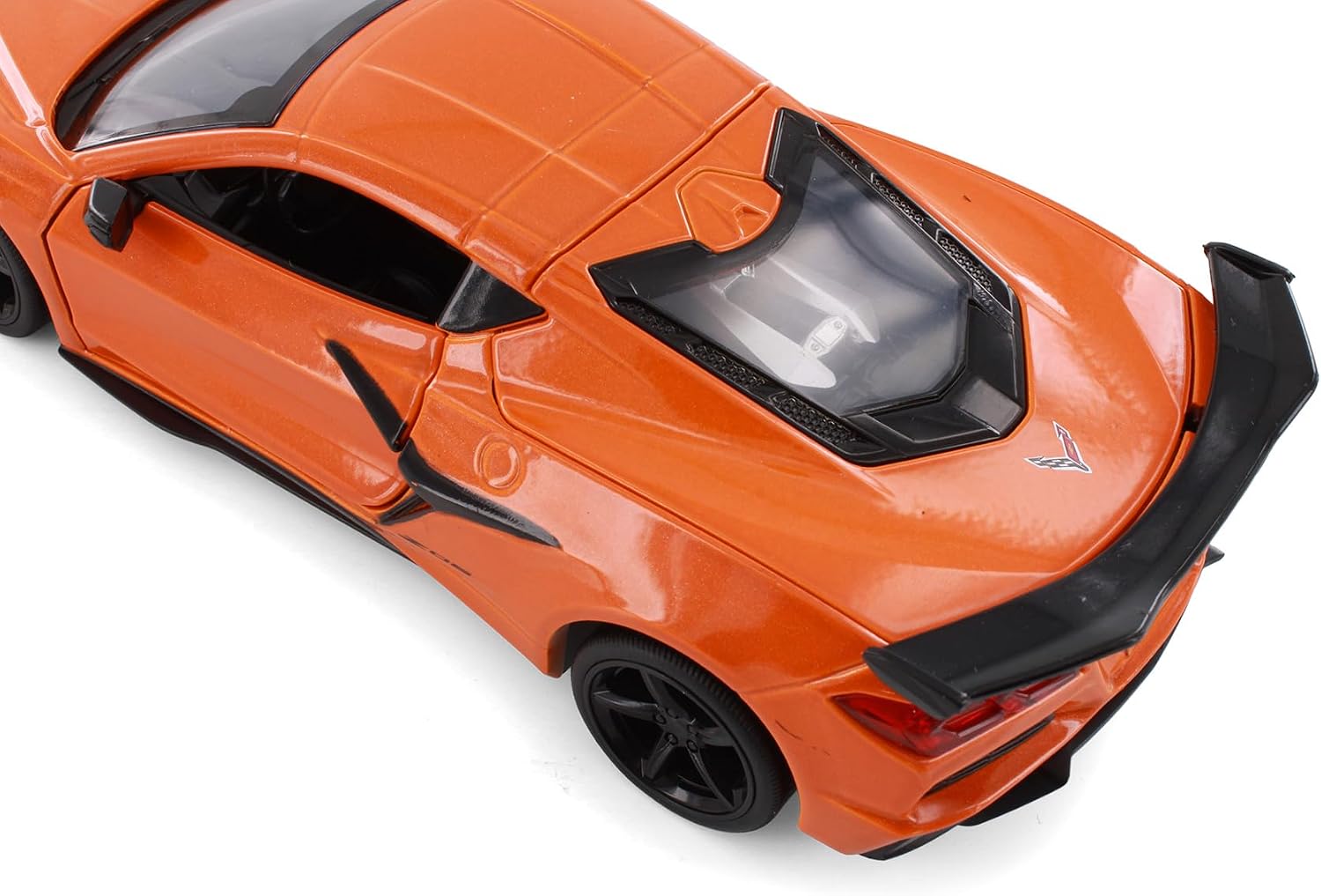 Chevy Corvette Z06, Orange 68289WR - 1/24 Scale Diecast Model Car