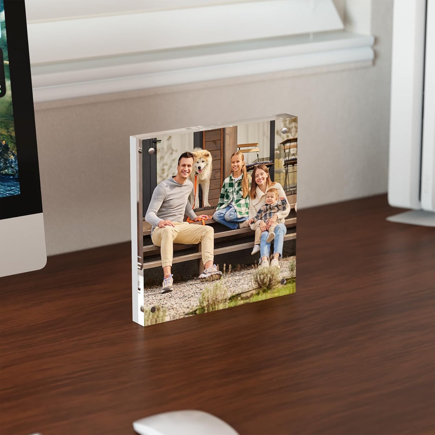 Neatsure 4x6 Acrylic Picture Frame 5 Pack, Clear Freestanding Double Sided Frameless Magnetic Photo Frames, Desktop Display Decor Gift