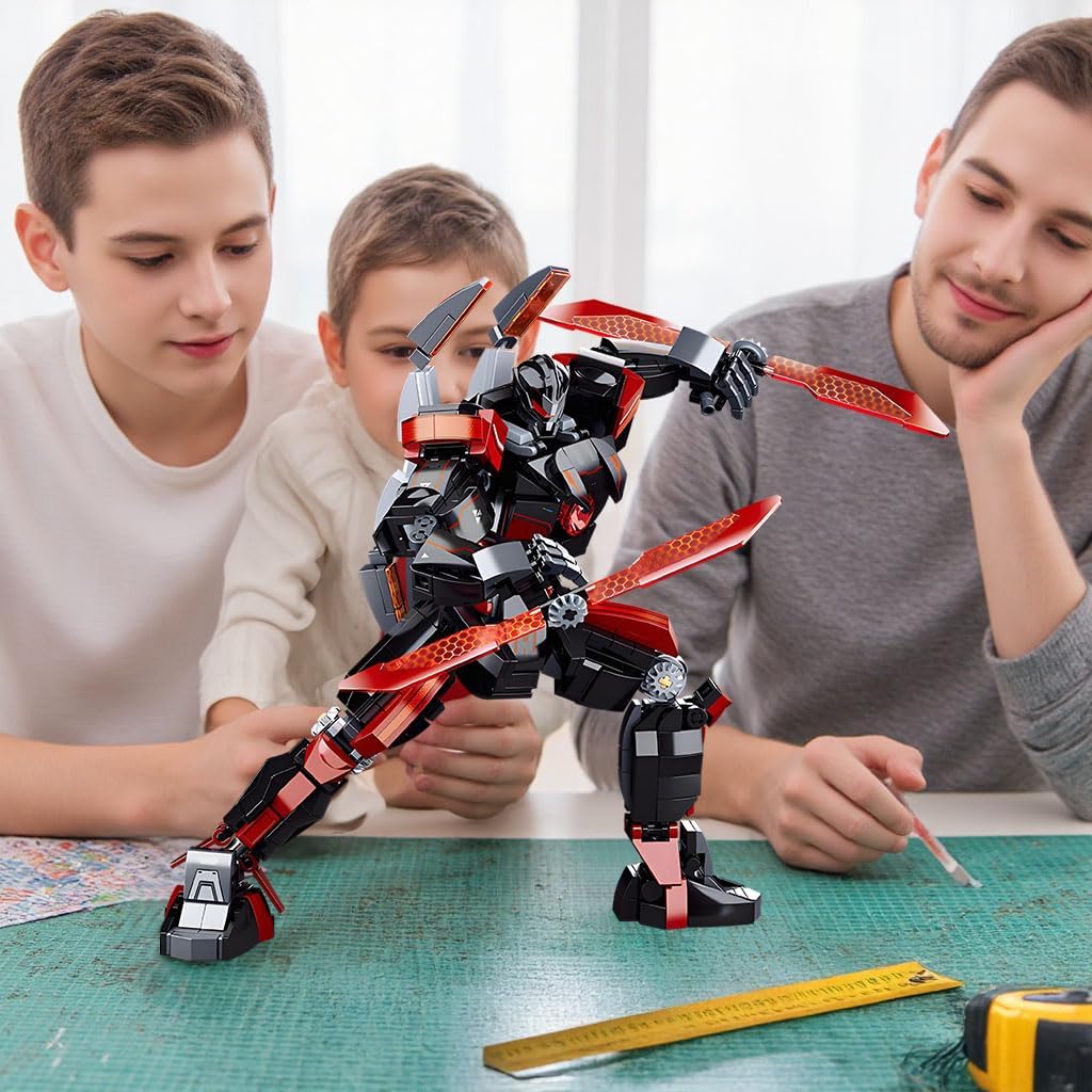 Black Wanderer Mech Building Set 585 Pieces Dark Robot Action Figure with 2 Weapon Modes Ronin Destroyer Model Kit Anime Gift for Adults Teens
