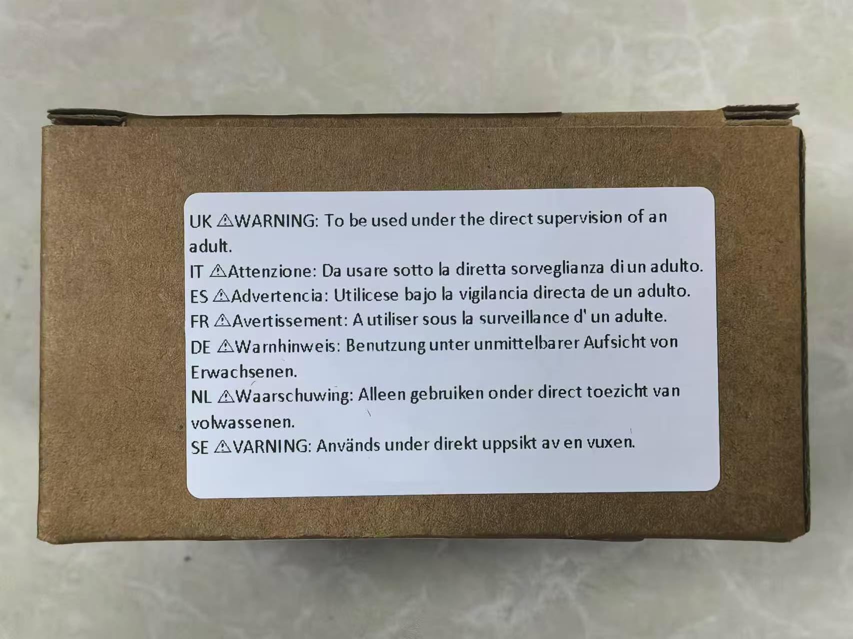 Do Isuzu D-Max Pickup 2012-2019, numer części 8974174690: przełącznik do elektrycznego podnośnika szyb po lewej stronie (po stronie kierowcy), panel sterowania, przycisk dźwigni
