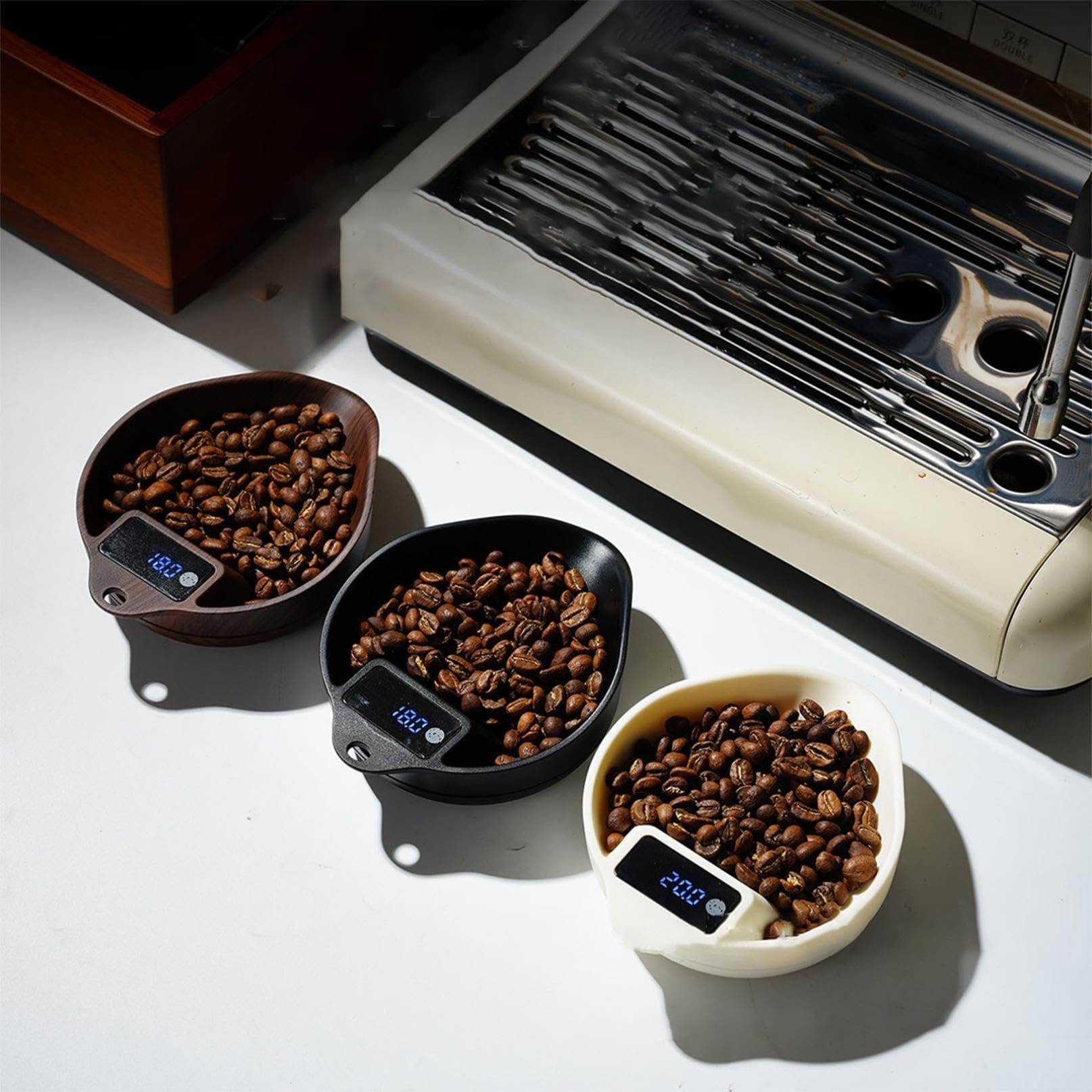 Coffee Scale, Baking Supplies, Smart Coffee Beans Scale with Tray Precision, Digital Weighing Kit, Scientific Measuring Function, Round Bowl Mouth, Easy to Pour, Large Capacity (Black)