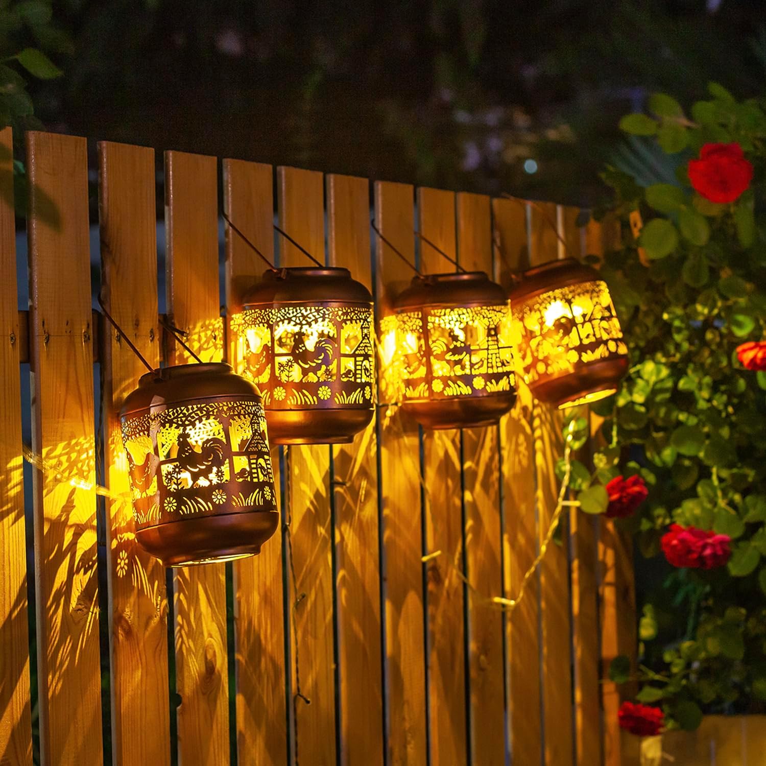 Chicken Solar Lanterns Outdoor Waterproof,Hanging Solar Lights Chicken Gifts for Women Men Metal LED Decorative Light for Yard,Patio,Lawn,Tabletop,Pathway,Landscape,Garden Decor