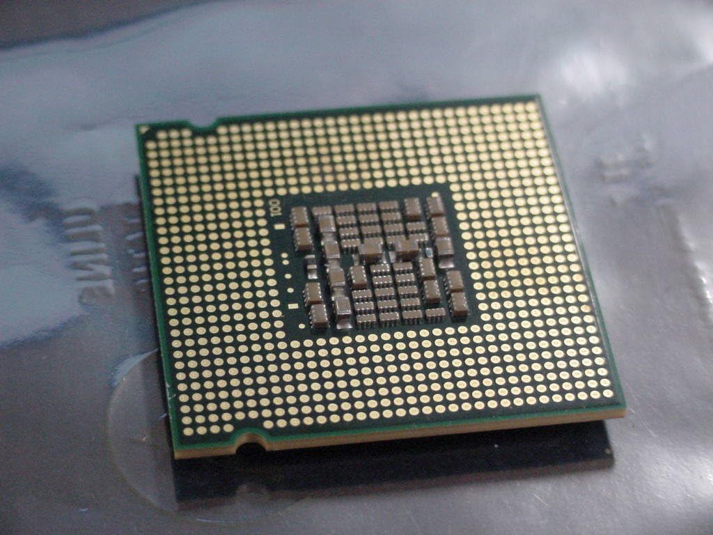 Intel Pentium D 915 SL9KB 2.80GHZ 4M 800MHz LGA775 CPU Proceesor