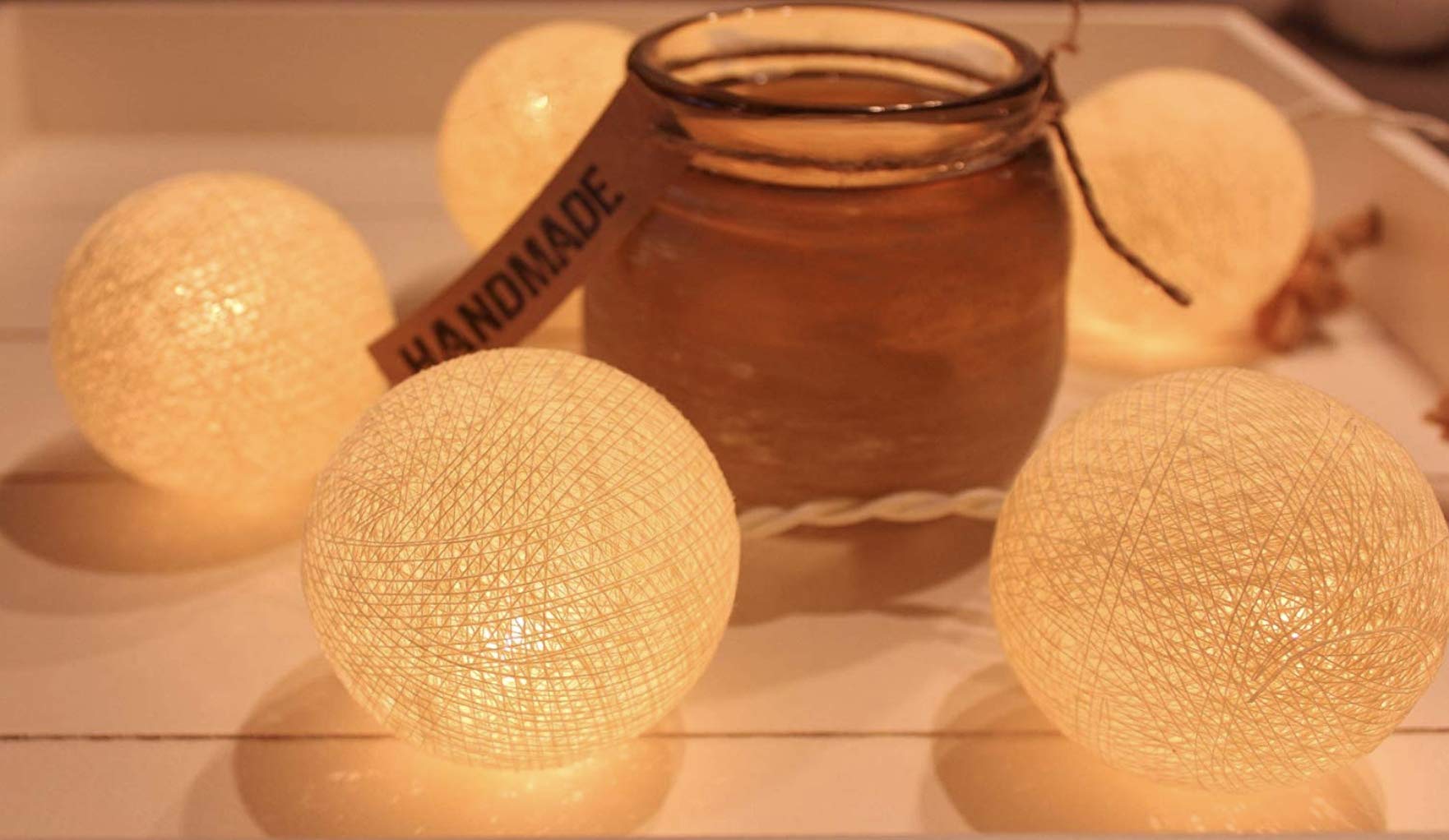 CREATIVECOTTON - Catena luminosa XXL con 50 sfere di cotone a nido d'ape, 5 m, per interni