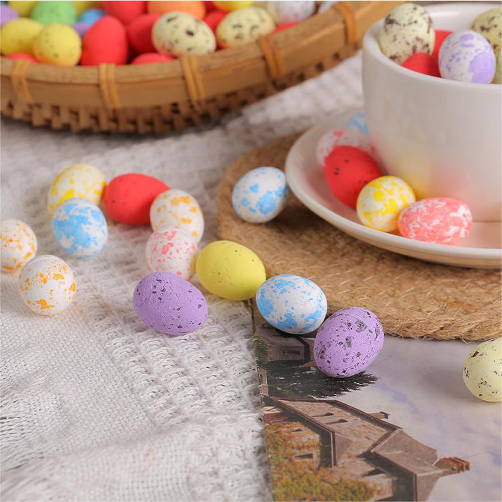 SHSMPXOY 50 Huevos De Pascua De Plástico De Colores – Rellenables, De 6x4 Cm, Ideales Para Caza De Huevos, Fiestas Temáticas Y Decoración