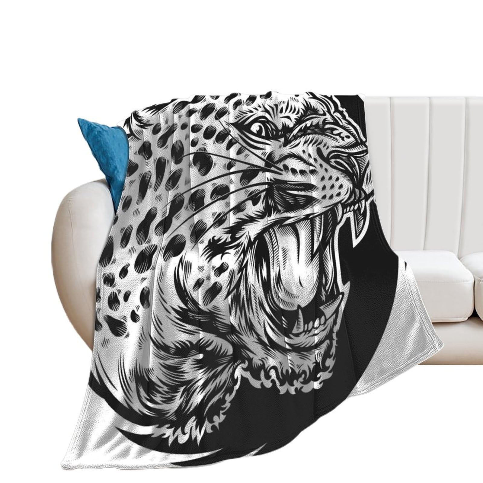 Couverture polaire chaude contre le froid hivernal sur le canapé ou le lit 130x150