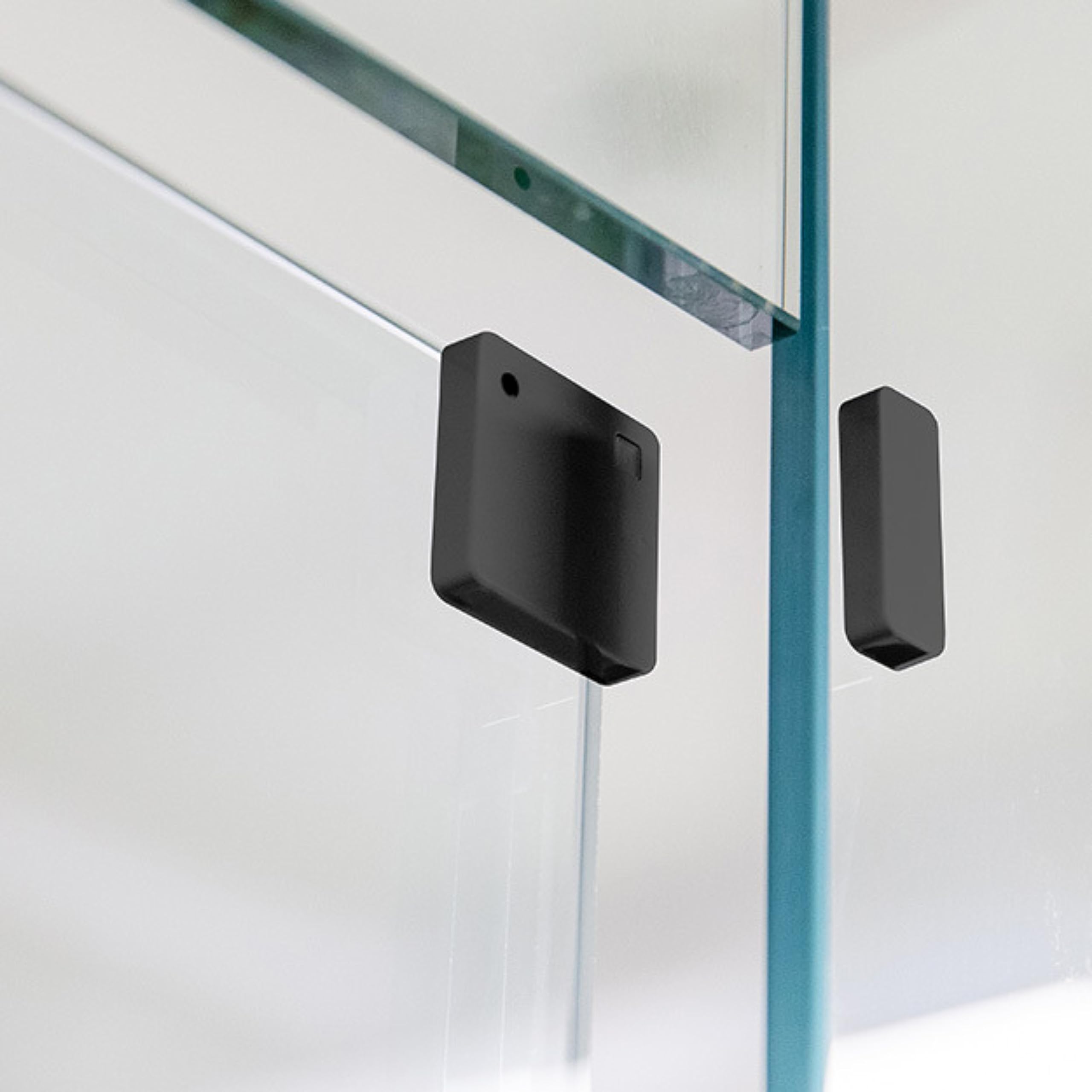 Shelly BLU Door/Window Negro- Sensor Bluetooth de Puerta y Ventana, iOS, Android App, Batería Duradera, Medición De Lux E Inclinación De Angulo, Crear Escenas Individuales De Activación