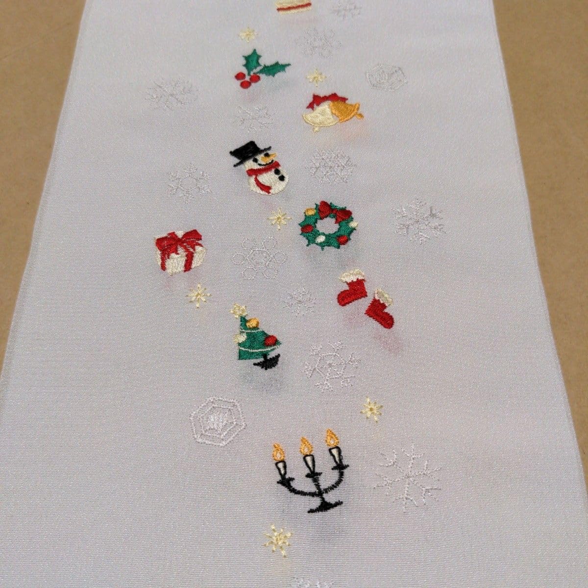 Amazon.co.jp: 半衿 半襟 半えり白地にクリスマス柄 刺繍 ししゅう 