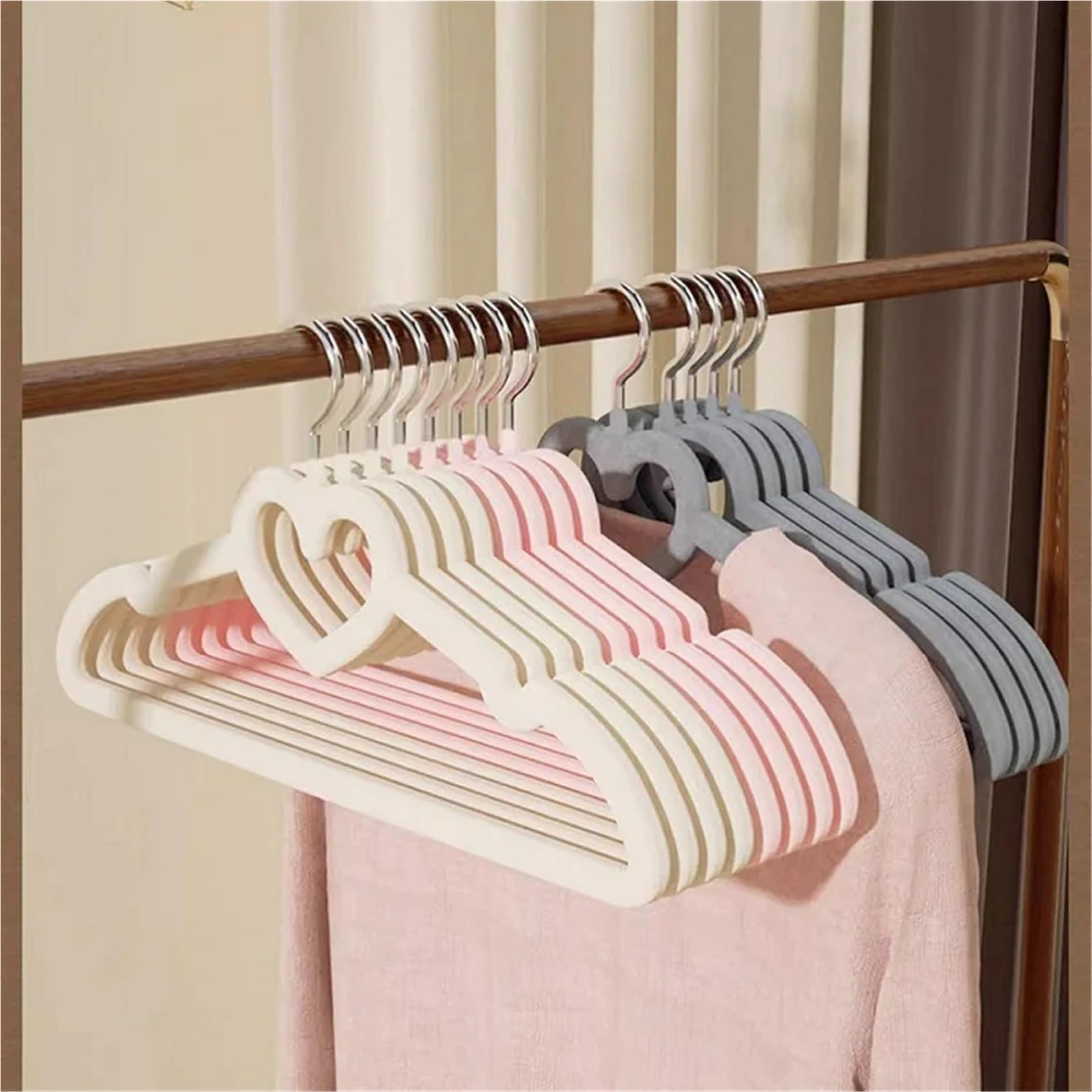 10 x rosa Anti-Rutsch-Kleiderbügel, beflockt, verdickte Kleiderschrankaufbewahrung, spurloses Design für Kleidung, rutschfeste Samt-Kleiderbügel für Zuhause