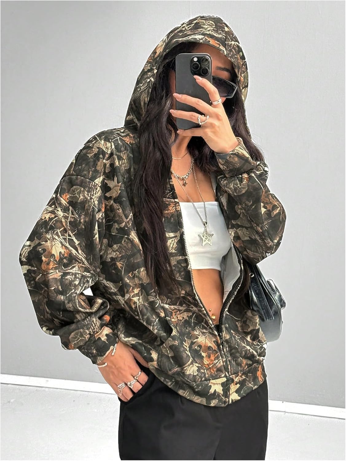 SOLY HUX Women's Y2k Camo Oversized Hoodie Vintage Zip Up Drop Shoulder Streetwear Sweatshirts with Pockets - Image 4