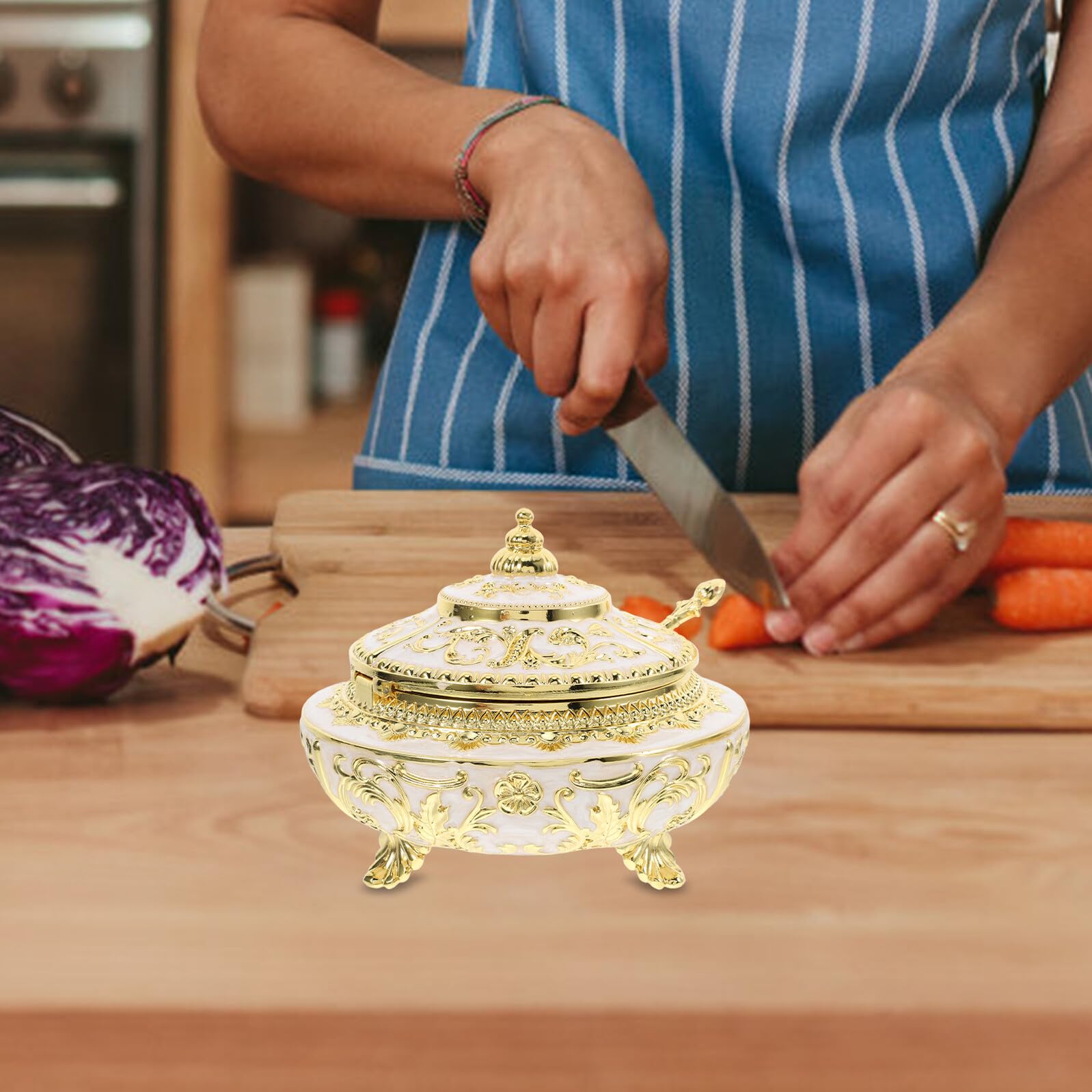 Vintage Gewürzglas mit Klappdeckel Luftdichter Gewürzbehälter aus Robustem Material Praktische Vorratsdose für Küche und Restaurant Stilvolle Aufbewahrung für Zucker und Gewürze