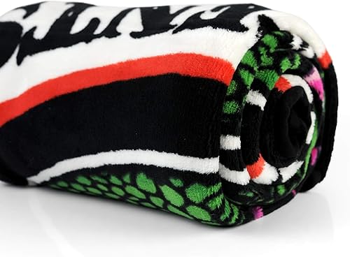 Miniatura 2 de JUST FUNKY Riverdale Southside Serpents - Manta de forro polar  Manta coleccionable oficial de la serie Riverdale  Medidas 60 x 45 pulgadas