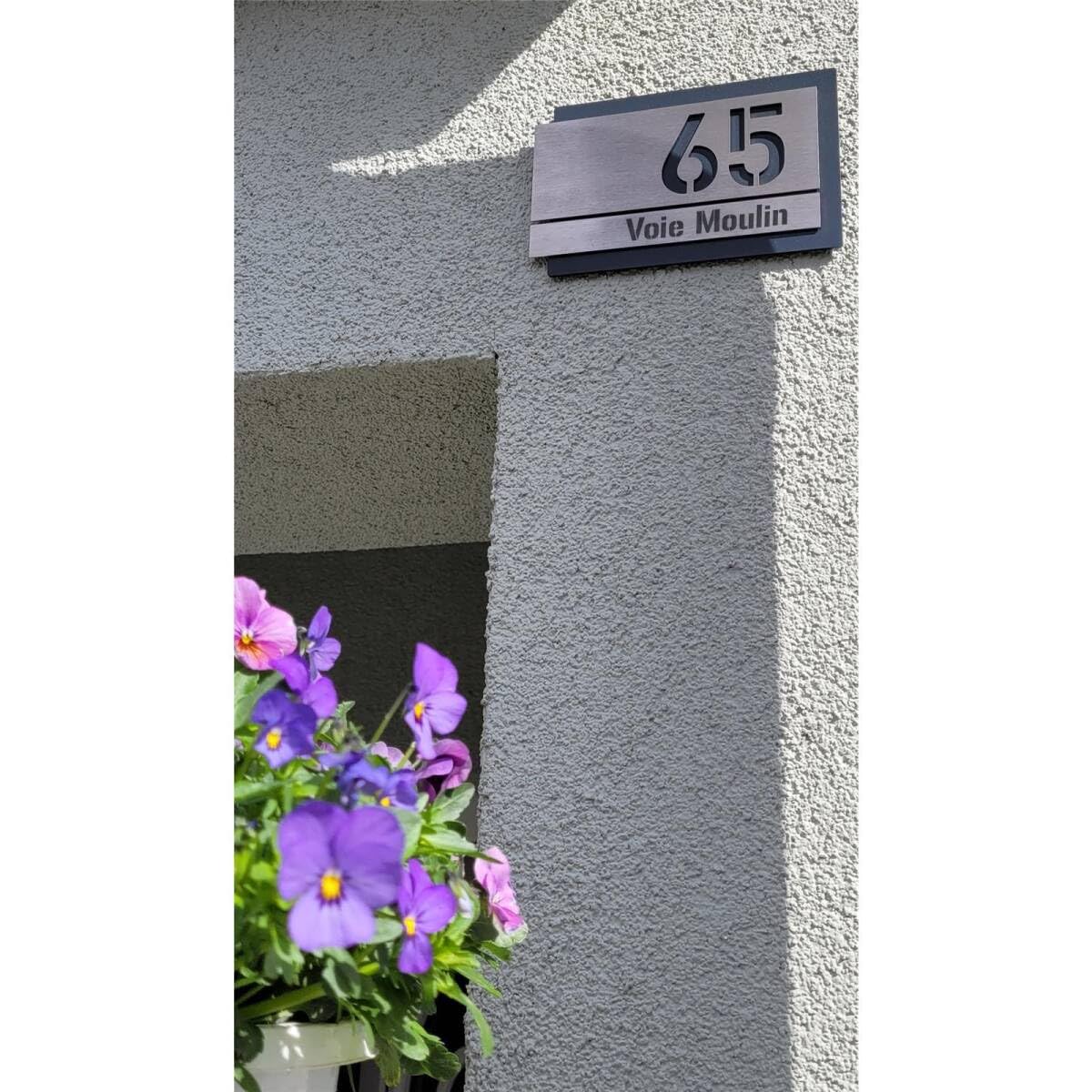 Metzler® numéro de maison en acier inoxydable avec effet 3D et gravure laser résistante gris anthracite RAL 7016 – robustesse extérieure facile à entretenir – personnalisation adresse