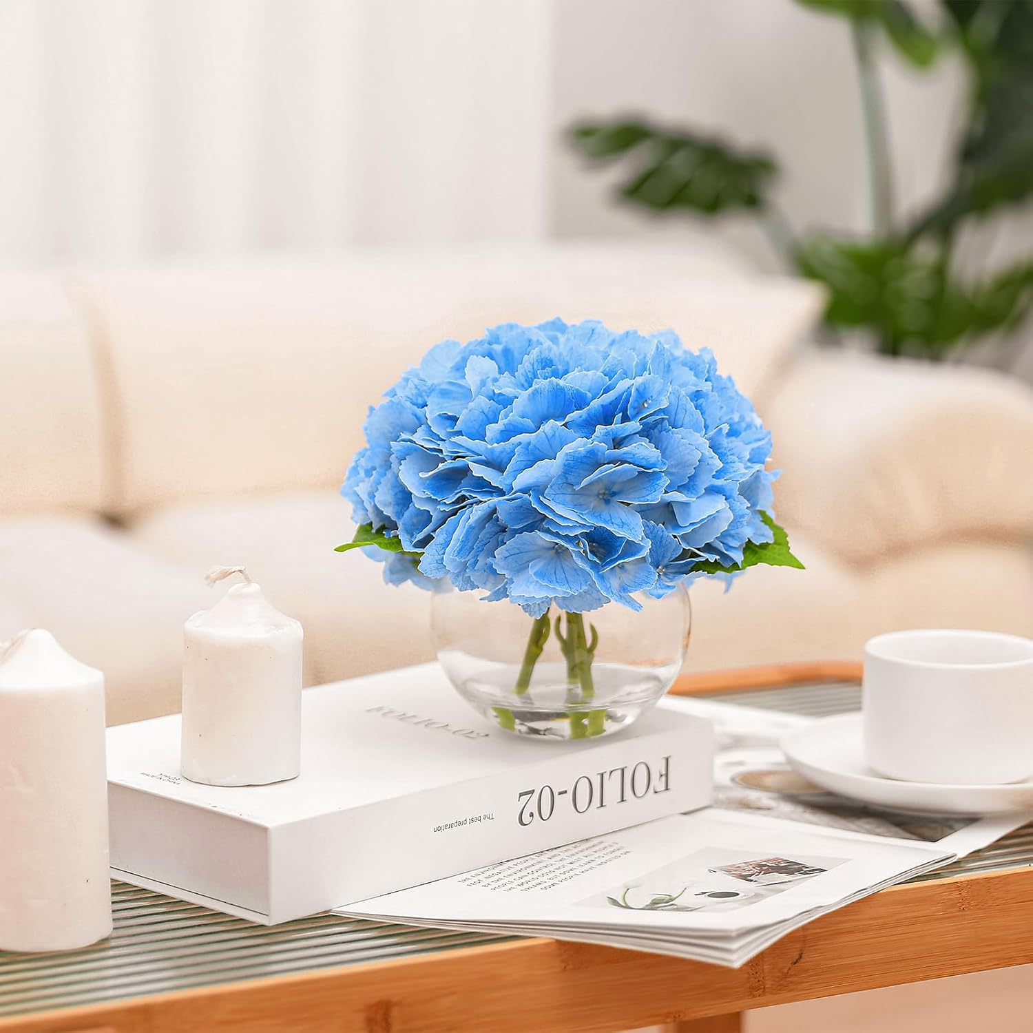 Artificial Hydrangea with Fake Water in Vase, Realistic Touch Faux Flowers, Silk Hydrangea Flower Arrangement with Faux Water for Home Office Bathroom Wedding Table Centerpiece Decor(Blue)