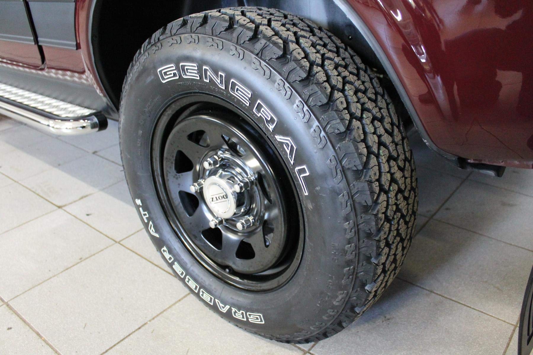 Felge 6Jx15 H2 Stahl Felge Dotz Pharao schwarz 15 Zoll ET 45 bis 225/70R15 - Niva 4x4