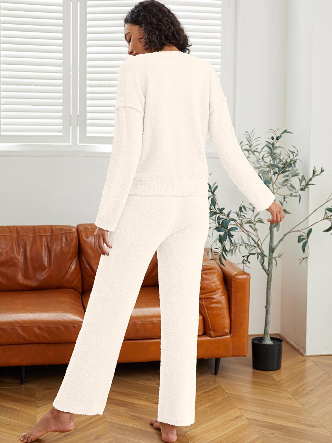 NORACORA Womens 2 Piece Fuzzy Fleece Lounge Sets Long Sleeve V Neck Pajama Set Fluffy Pjs Matching Loungewear - Image 4