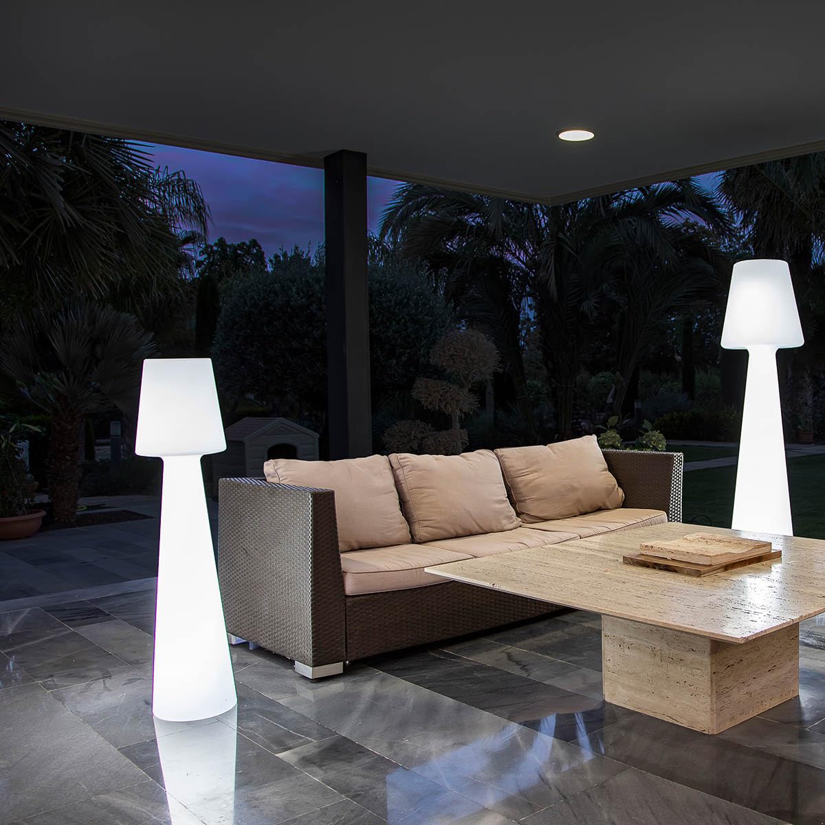 newgarden LUMLL110OFNW Energis – Lampada da terra con cavo, luce bianca fredda, E27, plastica, bianca, Ø 25 cm, altezza 110 cm