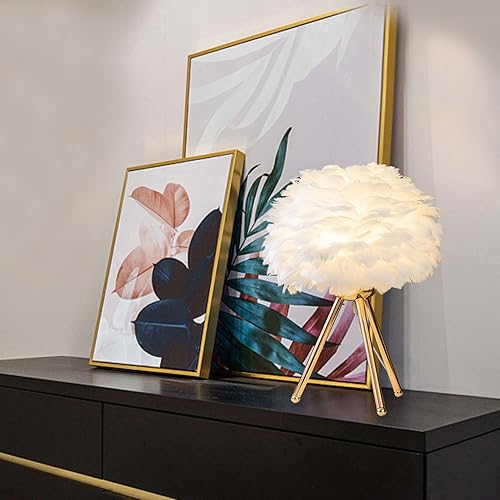 Miniatura 4 de BOKT Moderna lámpara de mesa de plumas blancas simple dorada romántica lámpara de noche decorativa creativa pequeña lámpara de escritorio de noche