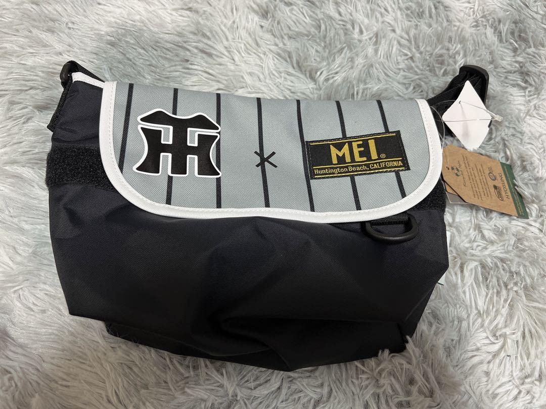 Amazon.co.jp: 阪神タイガース×MEI コラボ ショルダーバッグ