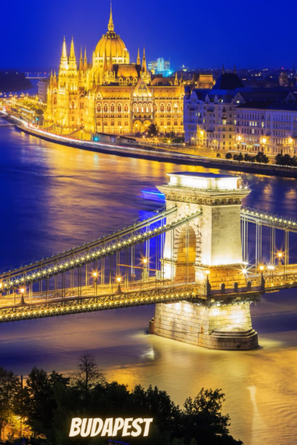 BUDAPEST: Close your eyes series (Visit the World)