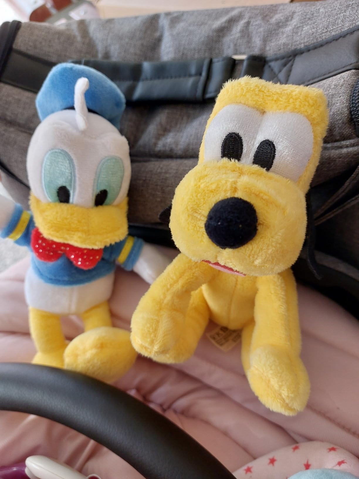 Miniatura 22 de Simba Toys- Peluche Disney 20cm, Se enviará un Modelo aleatoiro Entre Estos: Mickey, Minnie Vestido Rojo, Minnie Vestido Rosa, Donald, Pluto, no se Puede Elegir Modelo, Todas Las Edades (6315870224)