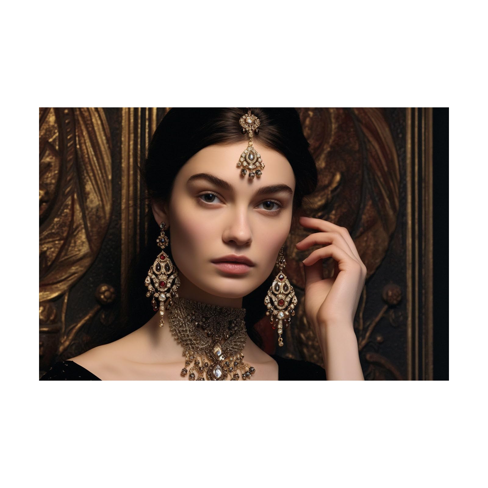 TERUEA Glamorous Art Deco Inspired Woman With Ornate Vintage Jewelry Portrait Women Wall Art Canvas Artwork Canvas Art Home Decor Home Wall Decor(Gold)-70x100cm Unframed