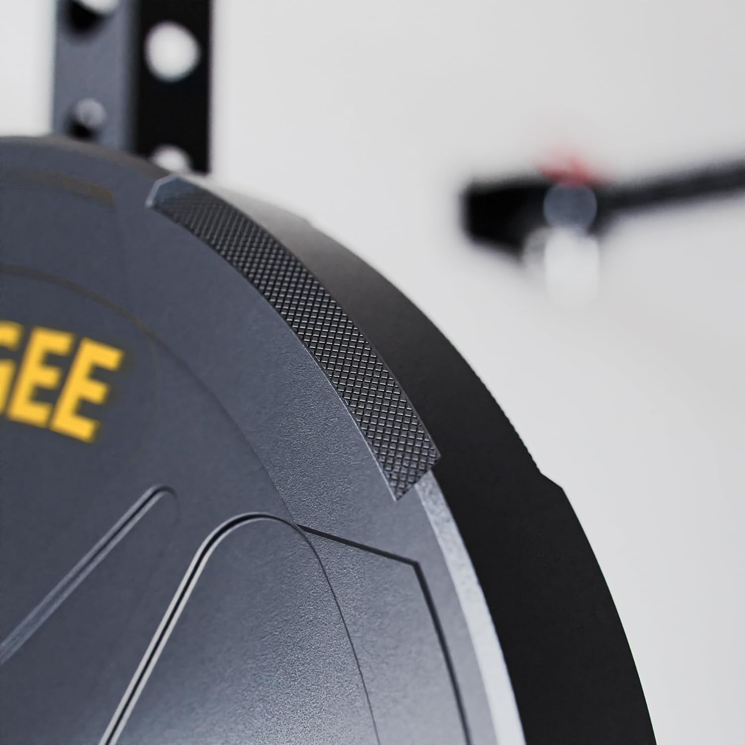 Synergee Bumper Plates – Durable Olympic Weight Plates, Low-Bounce Rubber for Strength Training, Powerlifting, and Functional Workouts.