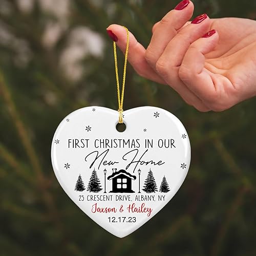Miniatura 5 de Adorno de cerámica personalizado para la primera Navidad en nuestro nuevo hogar, adorno de Navidad para el nuevo hogar 2024, adorno de cerámica con