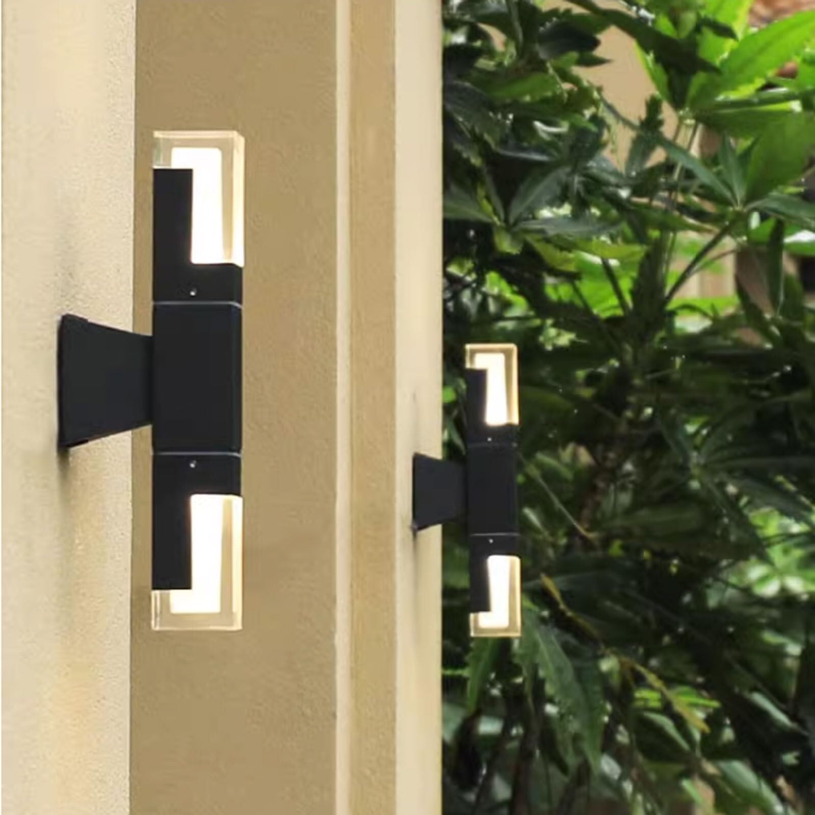 Zewnętrzna lampa ścienna LED - metalowy korpus ze szklanym kloszem do oświetlenia ganków, balkonów, garaży i korytarzy
