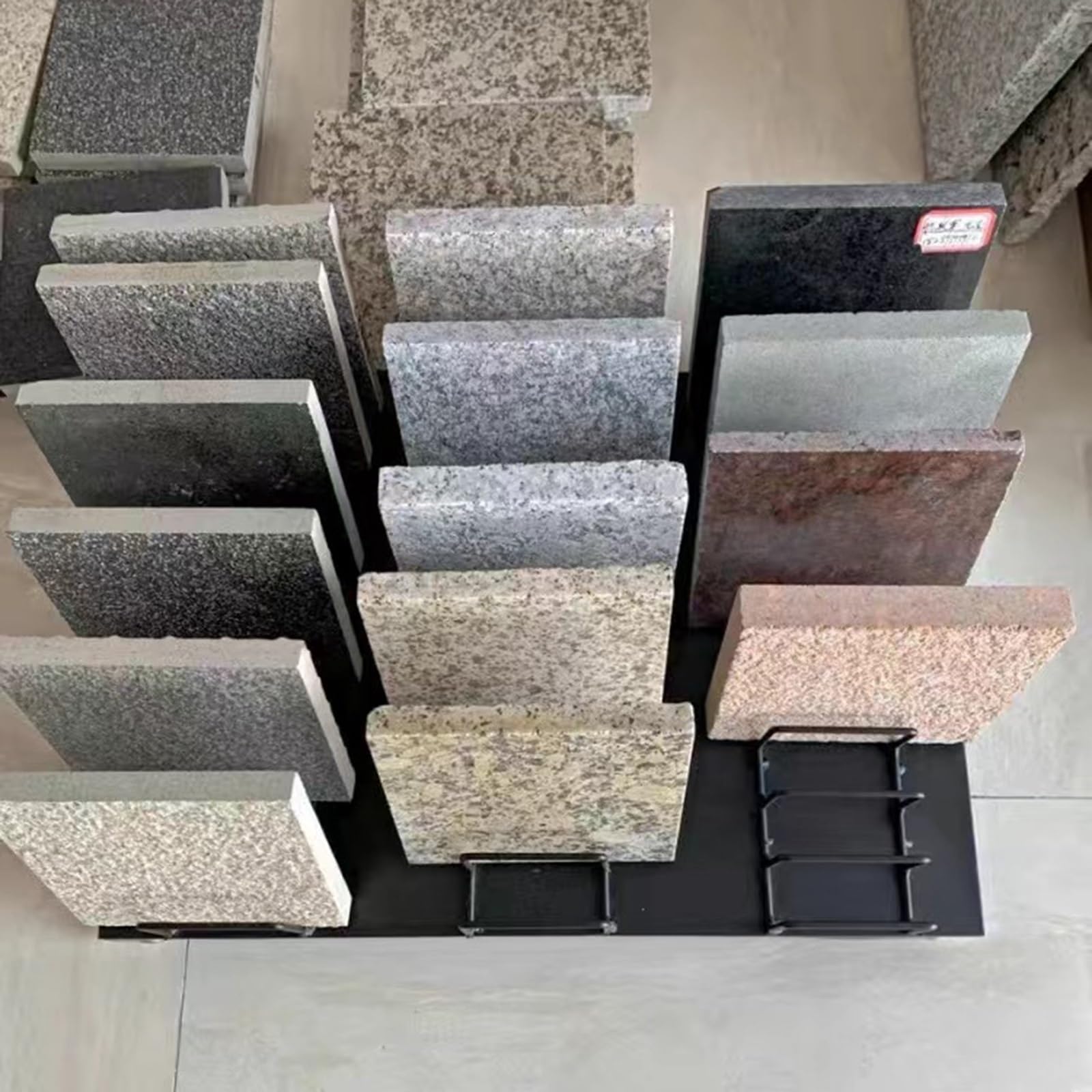 Banco di mostra di marmo della lastra con 10 slot per schede piccolo scaffale del campione in lotti per l'esposizione del negozio