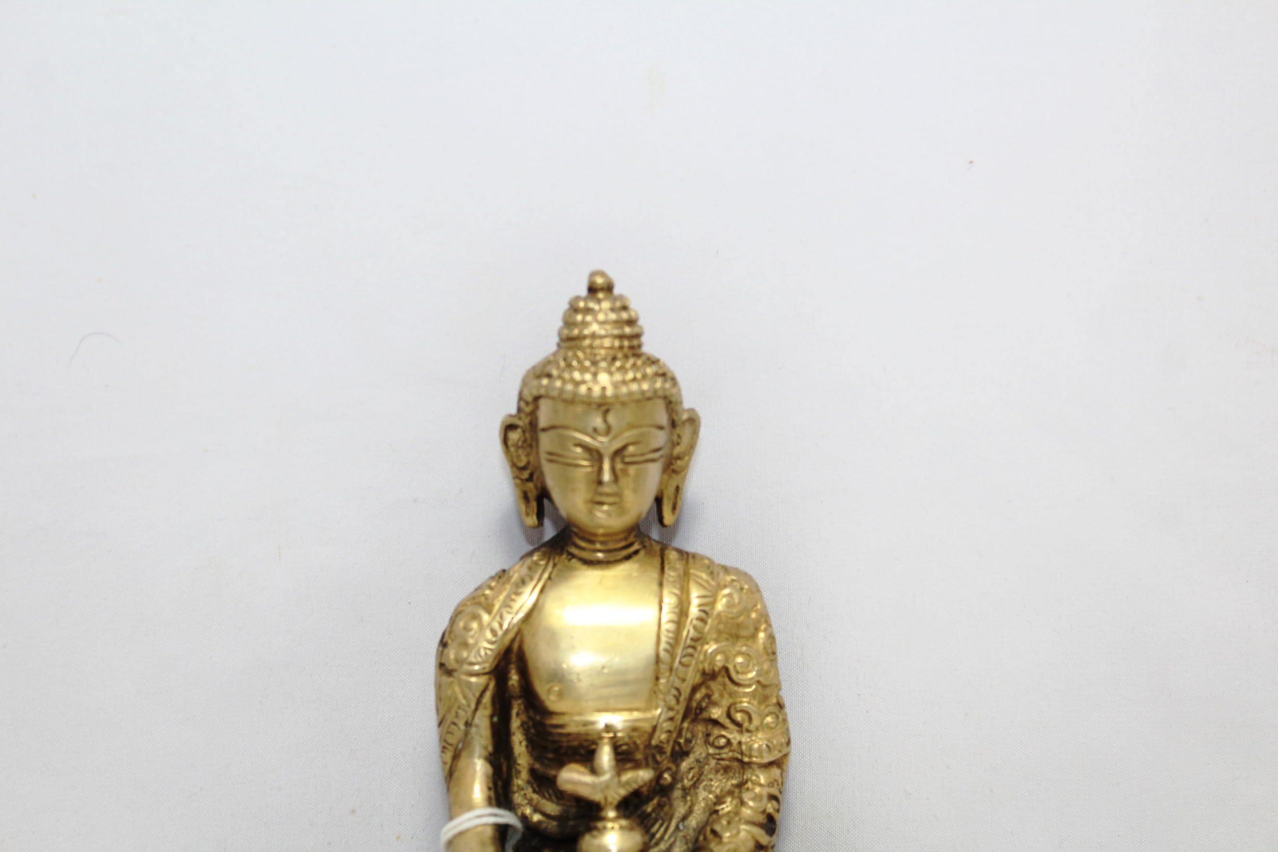 Rajasthan Gems Mosiężna statuetka Buddy buddyzm religia azjatycka dekoracja do domu figurka ręcznie grawerowana E368