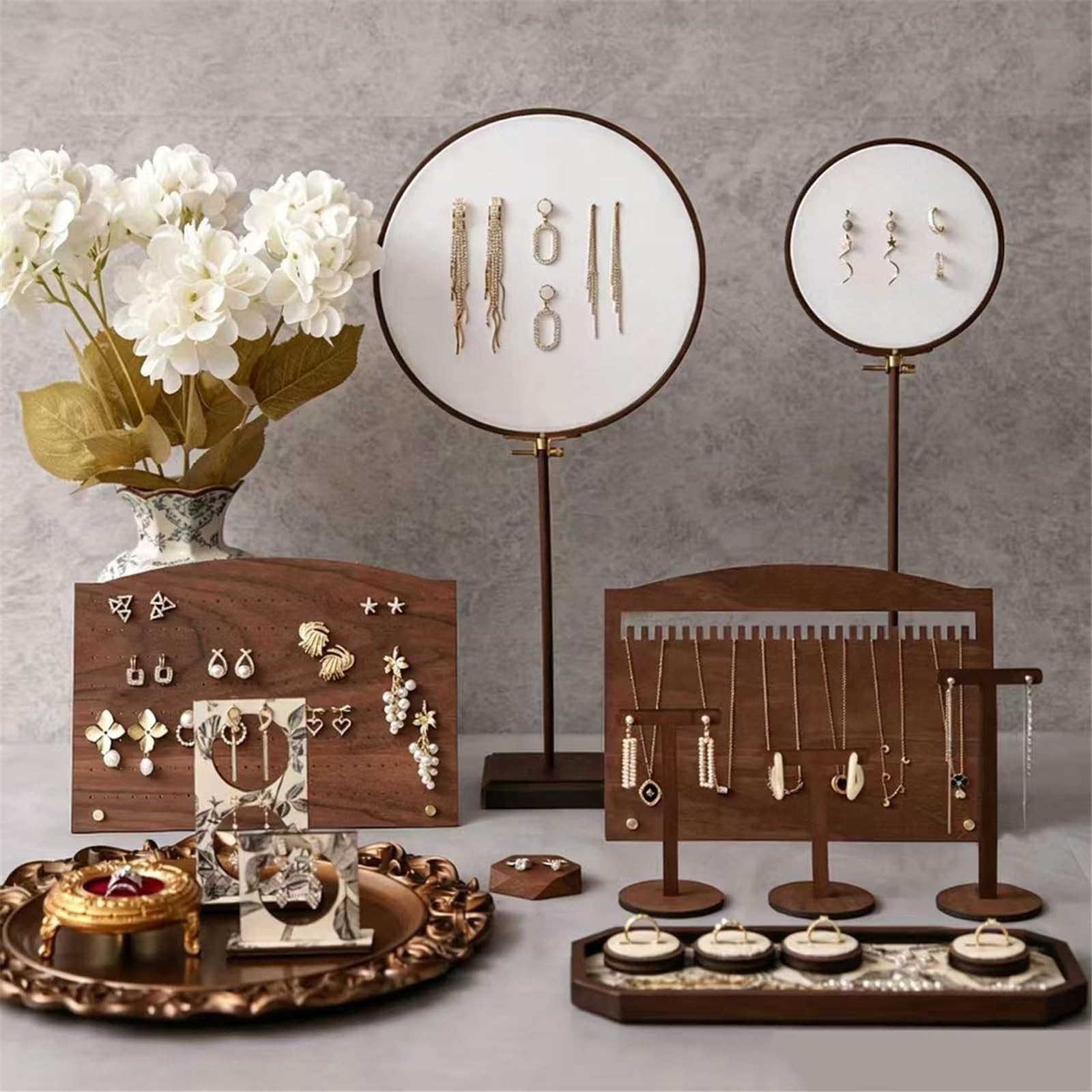 Stojak na biżuterię 16 Pcs Multi-Style Wooden Jewelry Display Kit