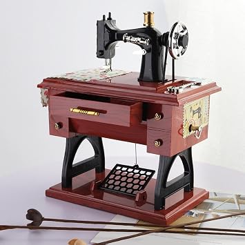 Music Box Liquidation Music Vintage Musical Toy for The Wedding of The New Year