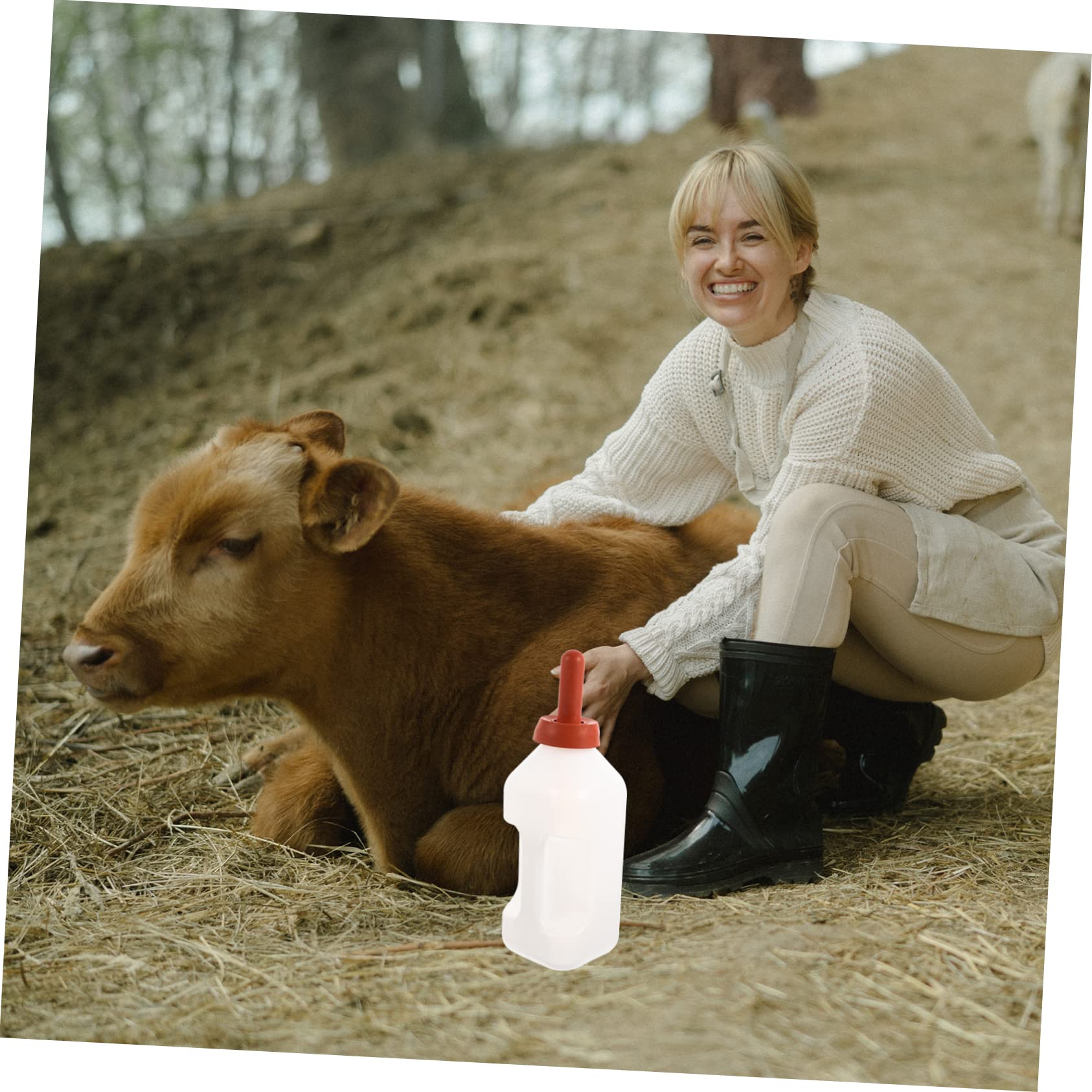 Vaguelly Calf Milk Feeding Bottle with Handle 12Oz Large Capacity Nursing Bottle for Young Livestock Feeding Lamb and Calf Nursing Tool - Image 3