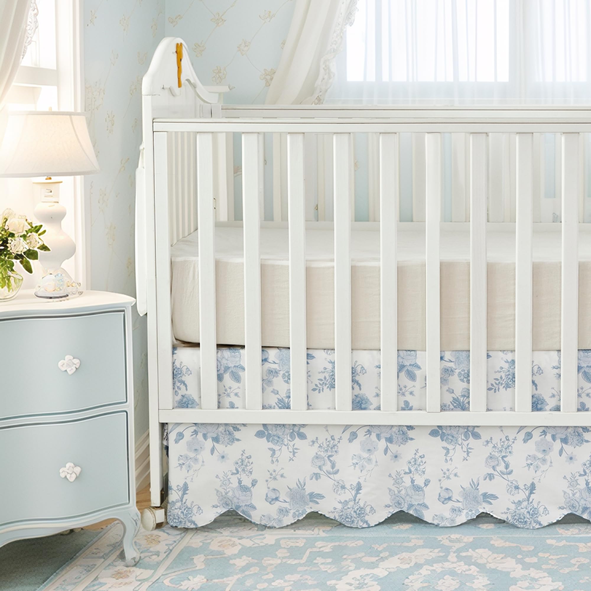 Brandream Scallop Edge Cotton Crib Skirt, Baby Girl, French Country Blue Toile Crib Skirt Toddler Bedskirt Farmhouse Chic Nursery Crib Bed Skirt, Boho Bohemian Vintage Grandmillennial Floral Print
