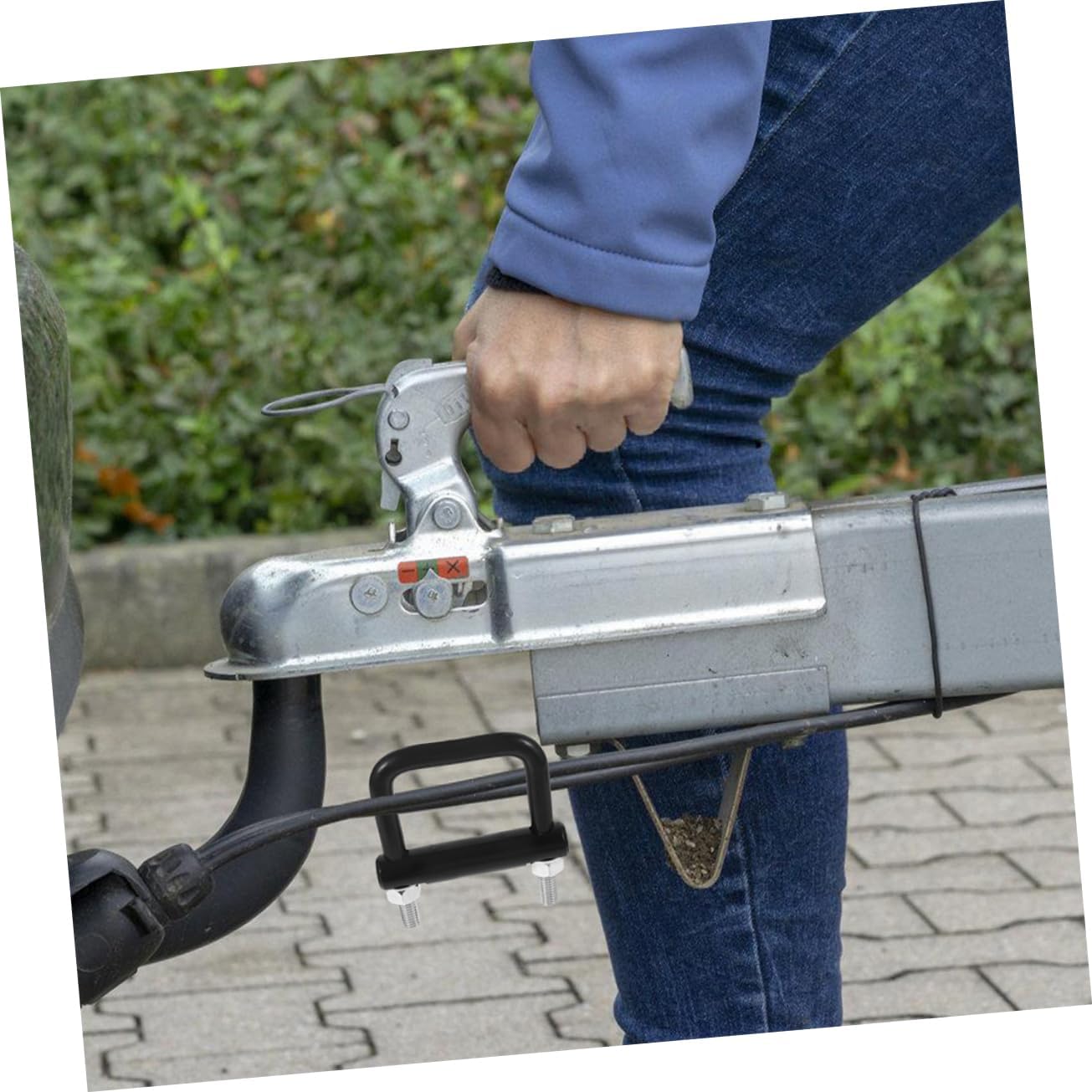 2pcs Heavy Duty Trailer Hitch Clamp Rattle Stabilizer for American Trailers Hitch Mount Tightener Hooks