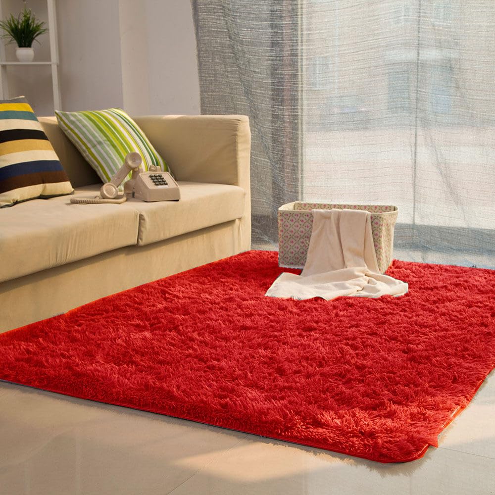 Tapis de jeu et salon rouge pour créer un coin cocooning moderne et chaleureux