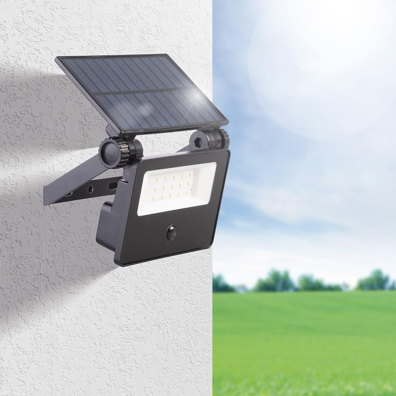 Luminea LED-Strahler außen Solar: 4er-Set Solar-LED-Wandfluter mit Bewegungssensor, 400 lm, 1.200 mAh (Bewegungsmelder außen, Spot Outdoor, Hausnummer)