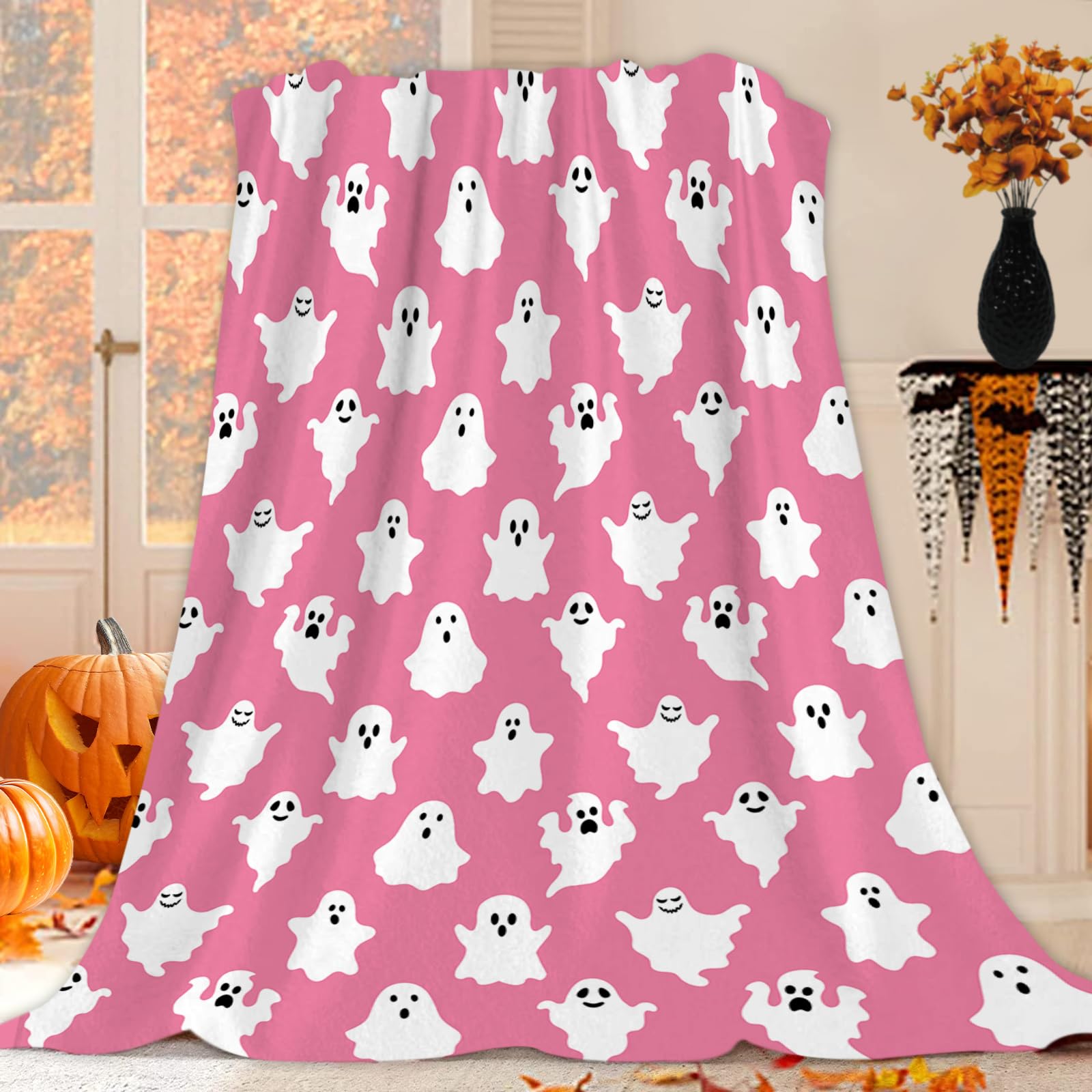 Qucarder Pink Halloween Throw Blanket Ghosts Spooky Throw Blankets Lightweight Cozy Flannel Blanket For Bedroom Living Room Couch Sofa Home Decor 40X50 Inch