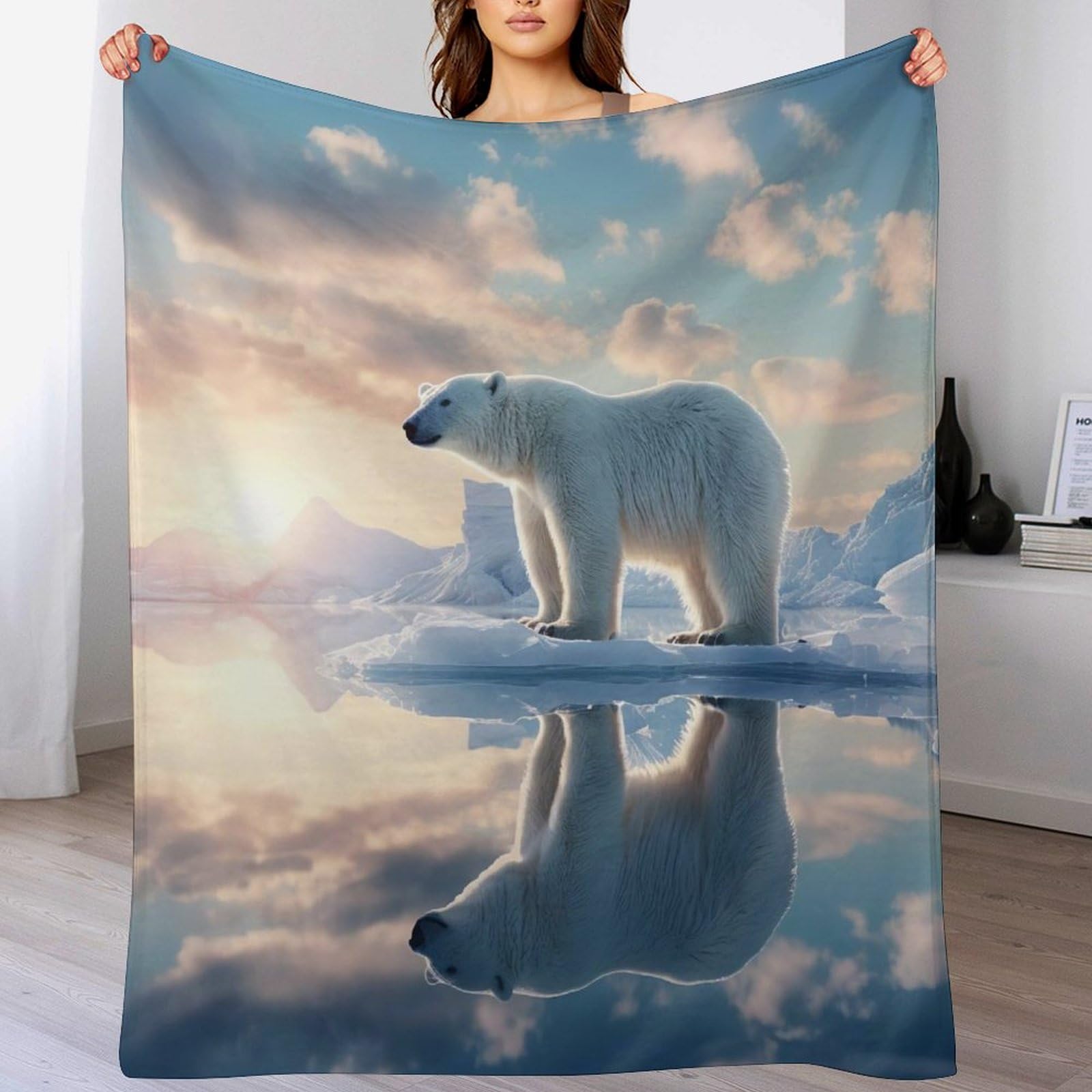 Couverture polaire facile à manipuler pour stopper le froid sur votre canapé