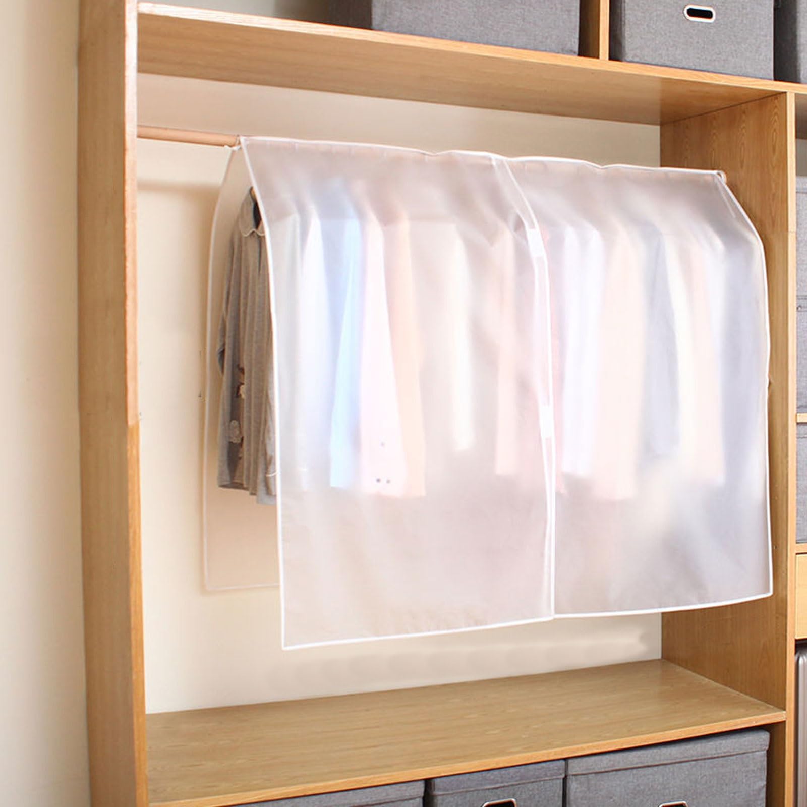 OWOHYG Garment Storage Bags For Hanging Clothing Rack Clothes,Dust-Proof And Moisture-Proof,Translucent Peva Material,Various Styles,And Various Sizes Are Available.White-D