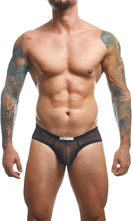 MALEBASICS Justin + Simon Cheek