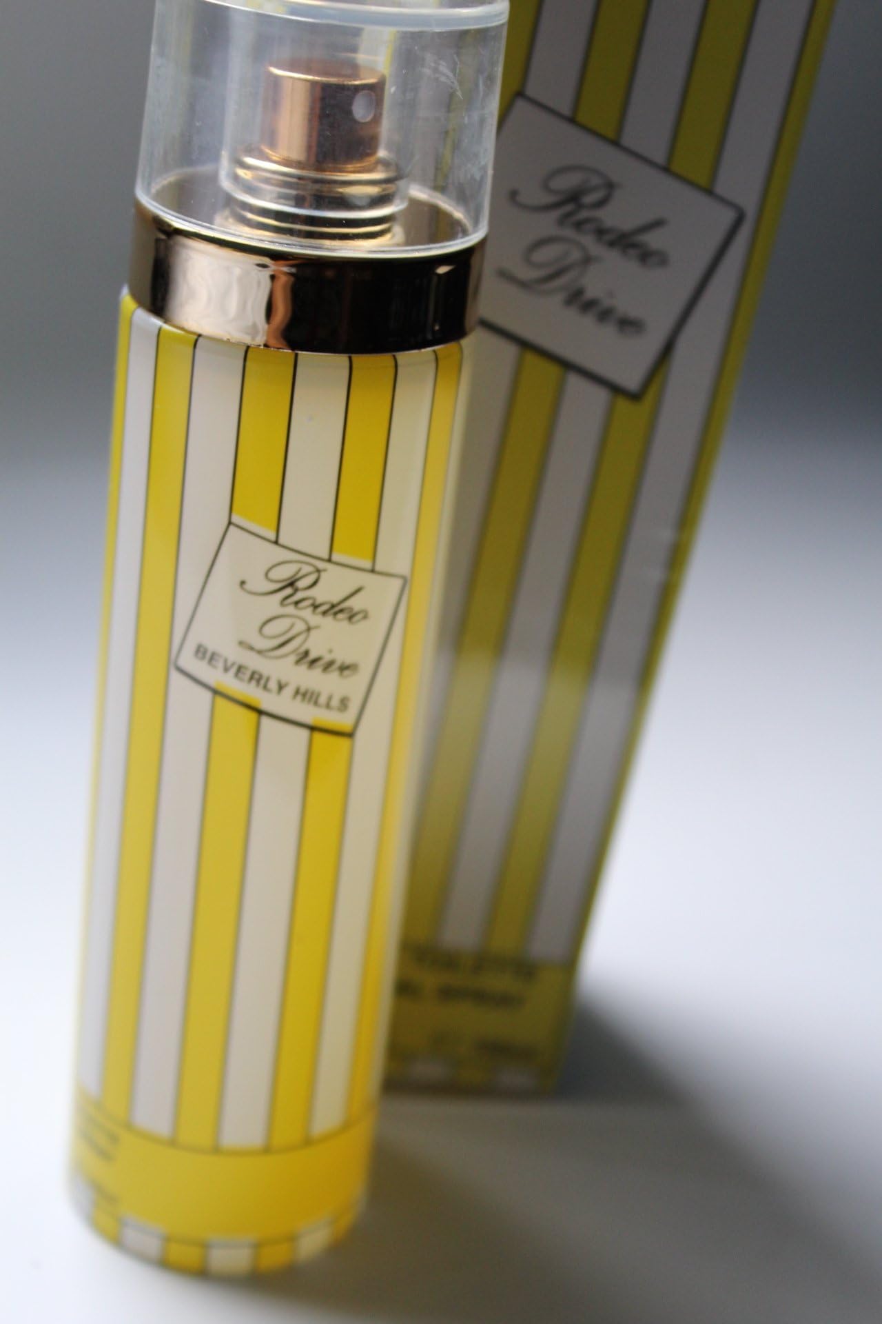 BEST FRAGRANCE PERFUME FOR WOMEN Rodeo Drive EDT 100 Ml for Women Natural Spray