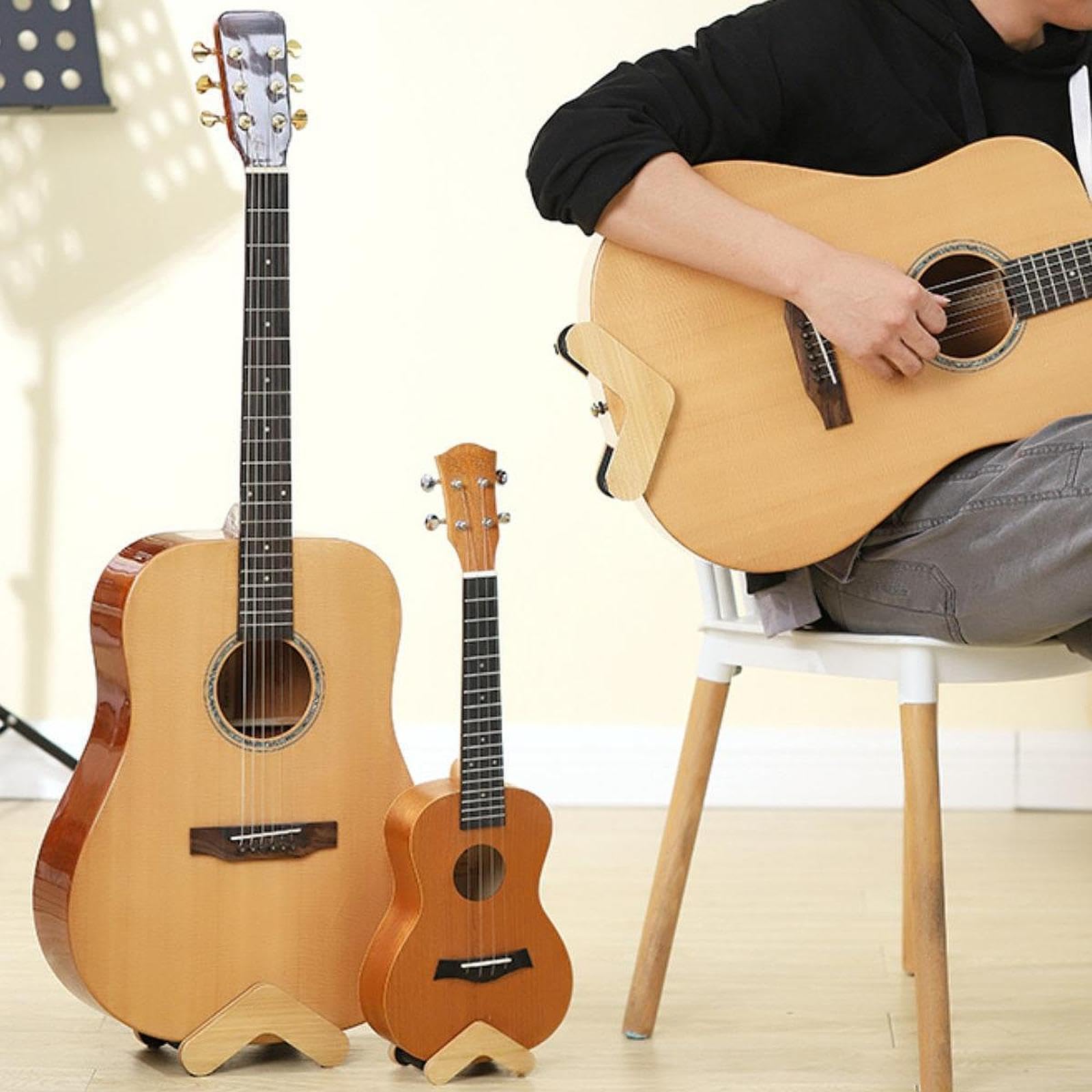 Gralara Holzerner Gitarrenhalter mit Verstellbarer Breite Stabil Und Sicher für Alle Gitarrentypen Einfach zu Transportieren für Konzerte Und Zuhause, L
