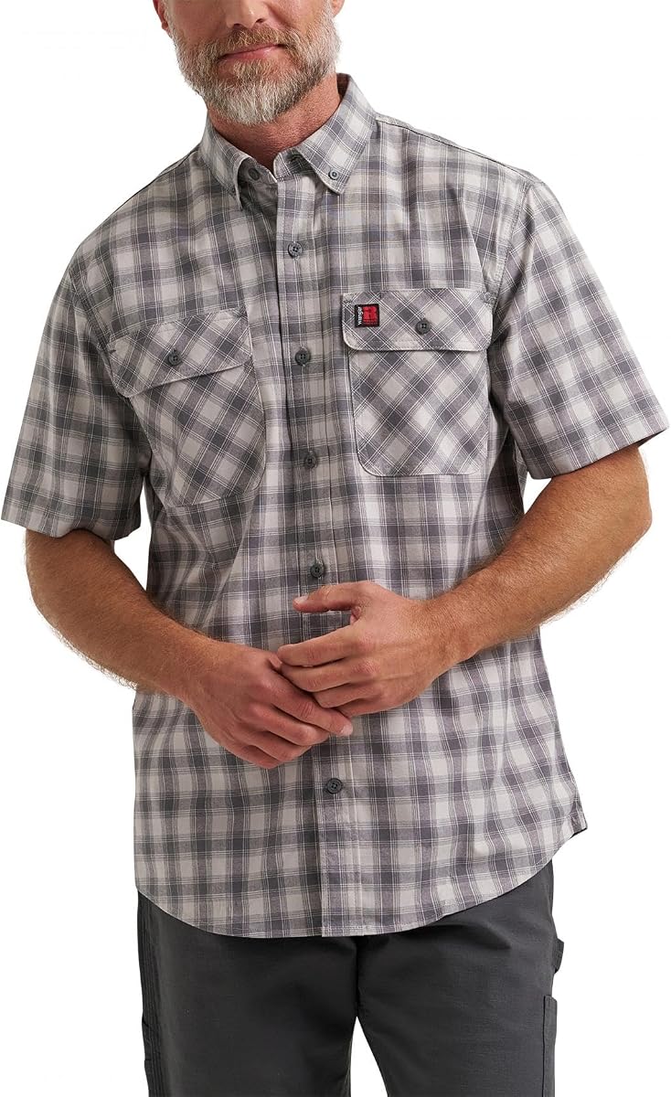 Wrangler Riggs Workwear Men's Short Sleeve Foreman Plaid Work Shirt