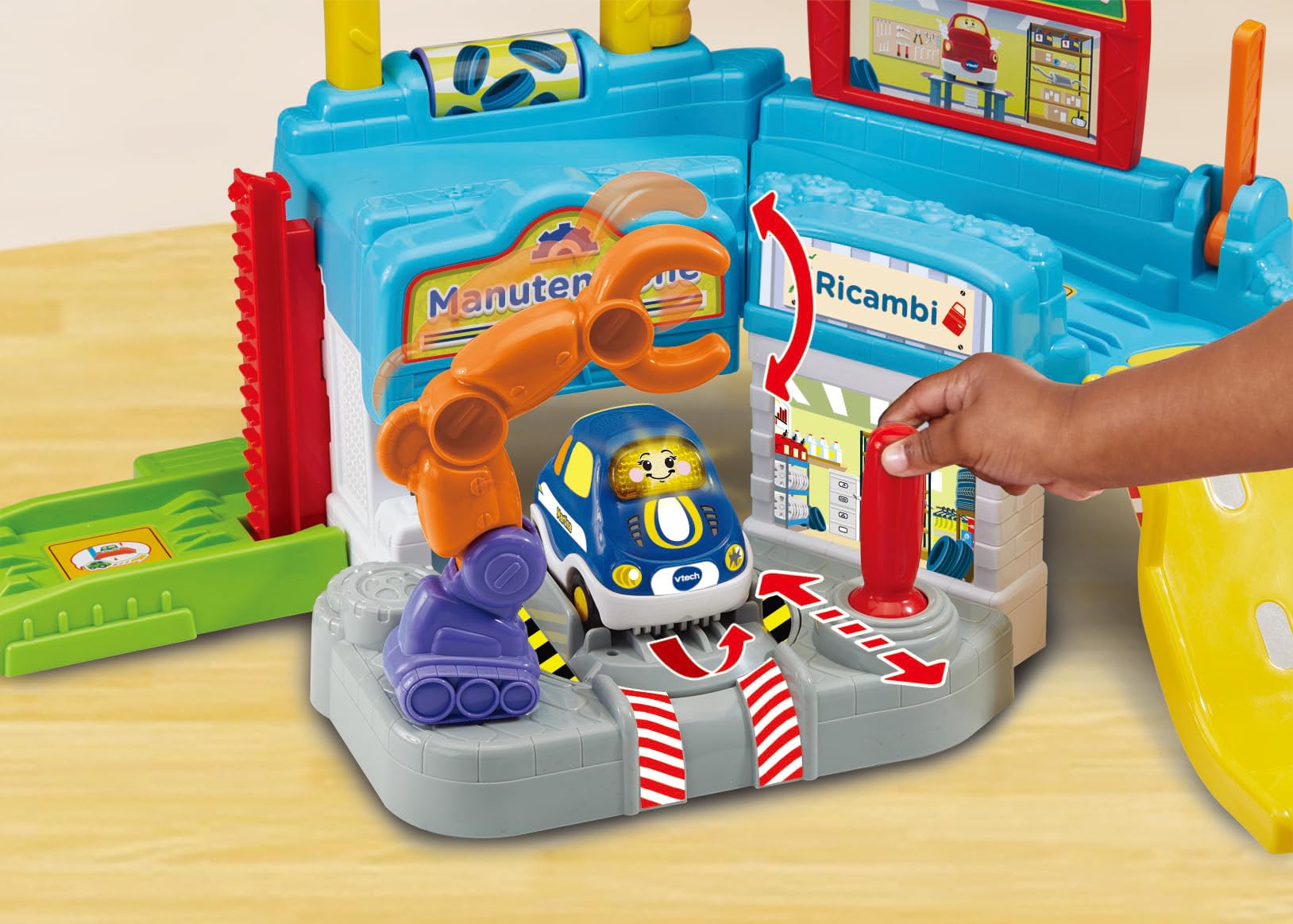 VTech Vroom Vroom Go - Autofficina di Riparazioni, Pista Macchinine con Garage Multifunzione, Braccio Robotico, Incluso 1 Veicolo, 3 Zone Magiche, Lingua Italiana, Batterie Incluse, 1-5 Anni
